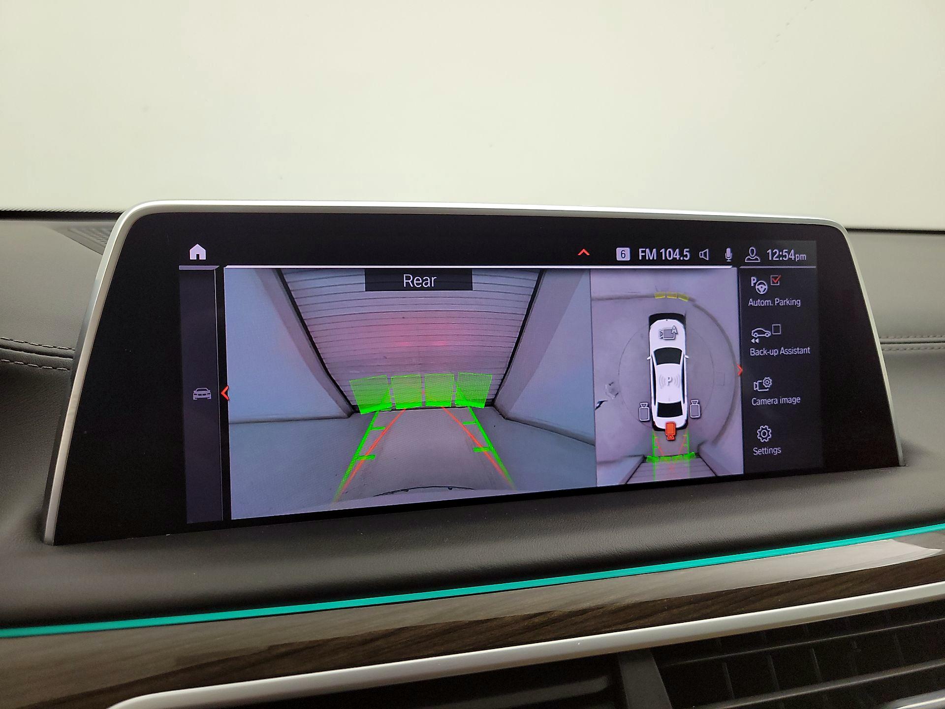 Thumbnail: 2020 BMW 7 Series - 15