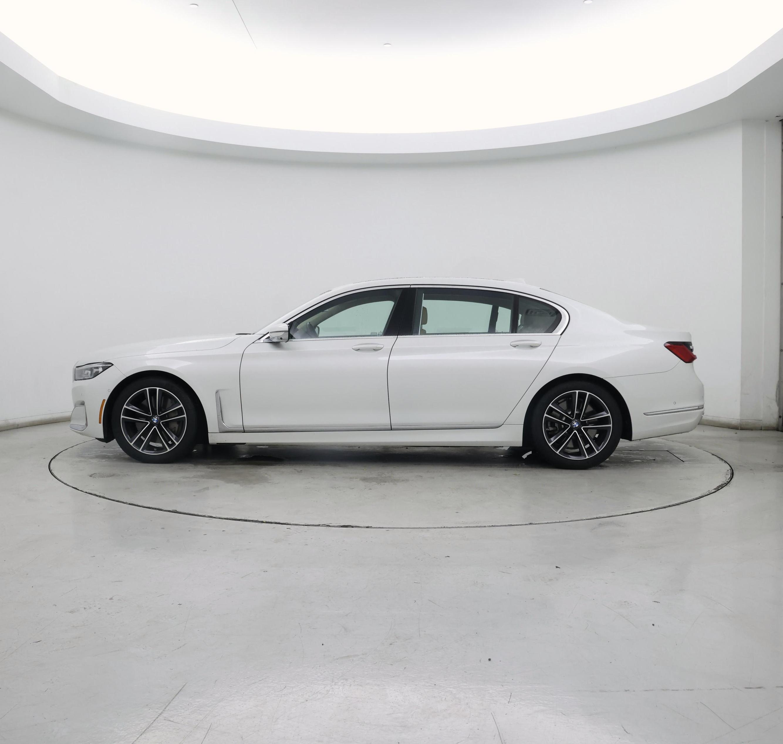 Thumbnail: 2020 BMW 7 Series - 3