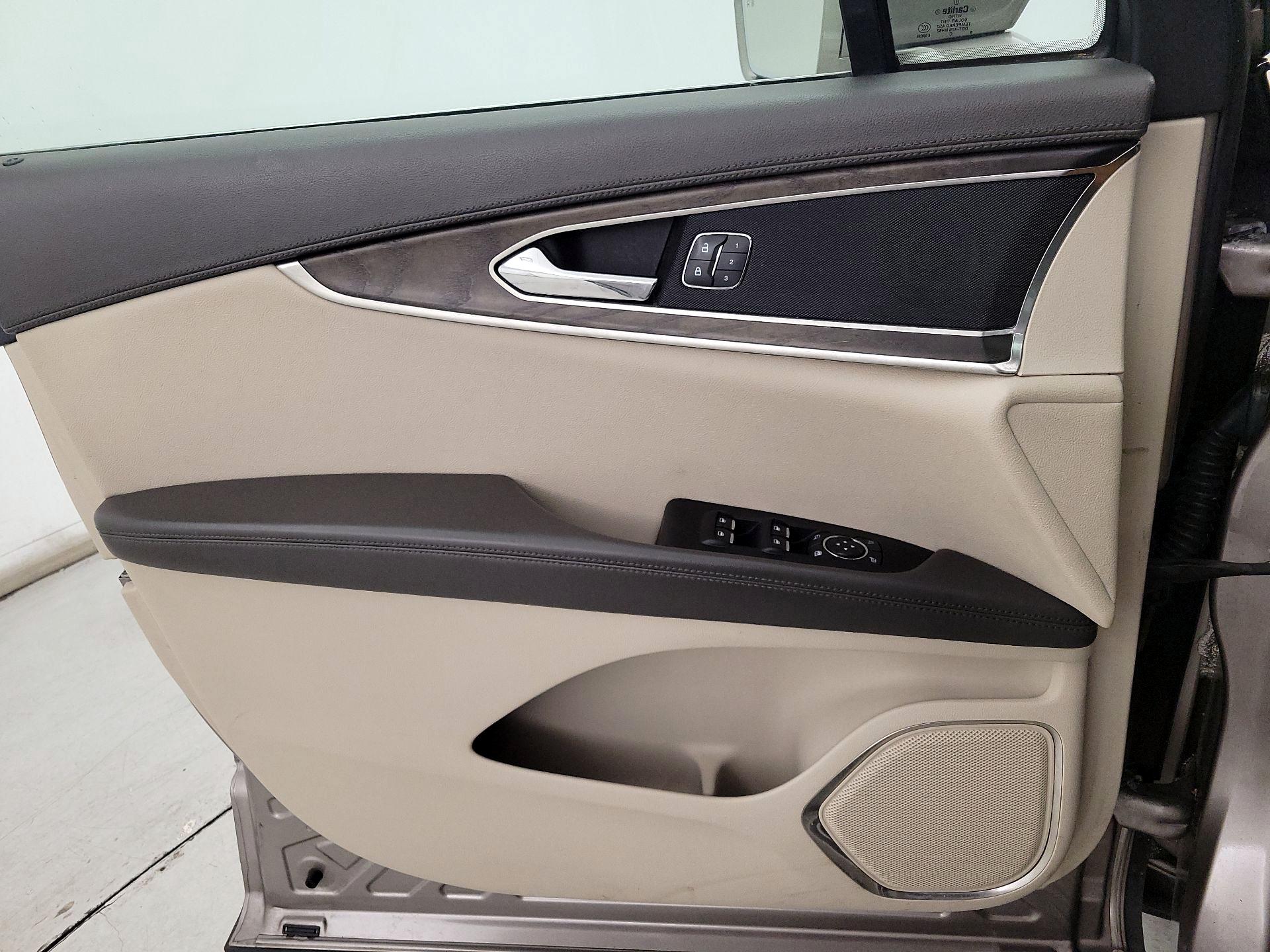 Thumbnail: 2018 Lincoln MKX - 12