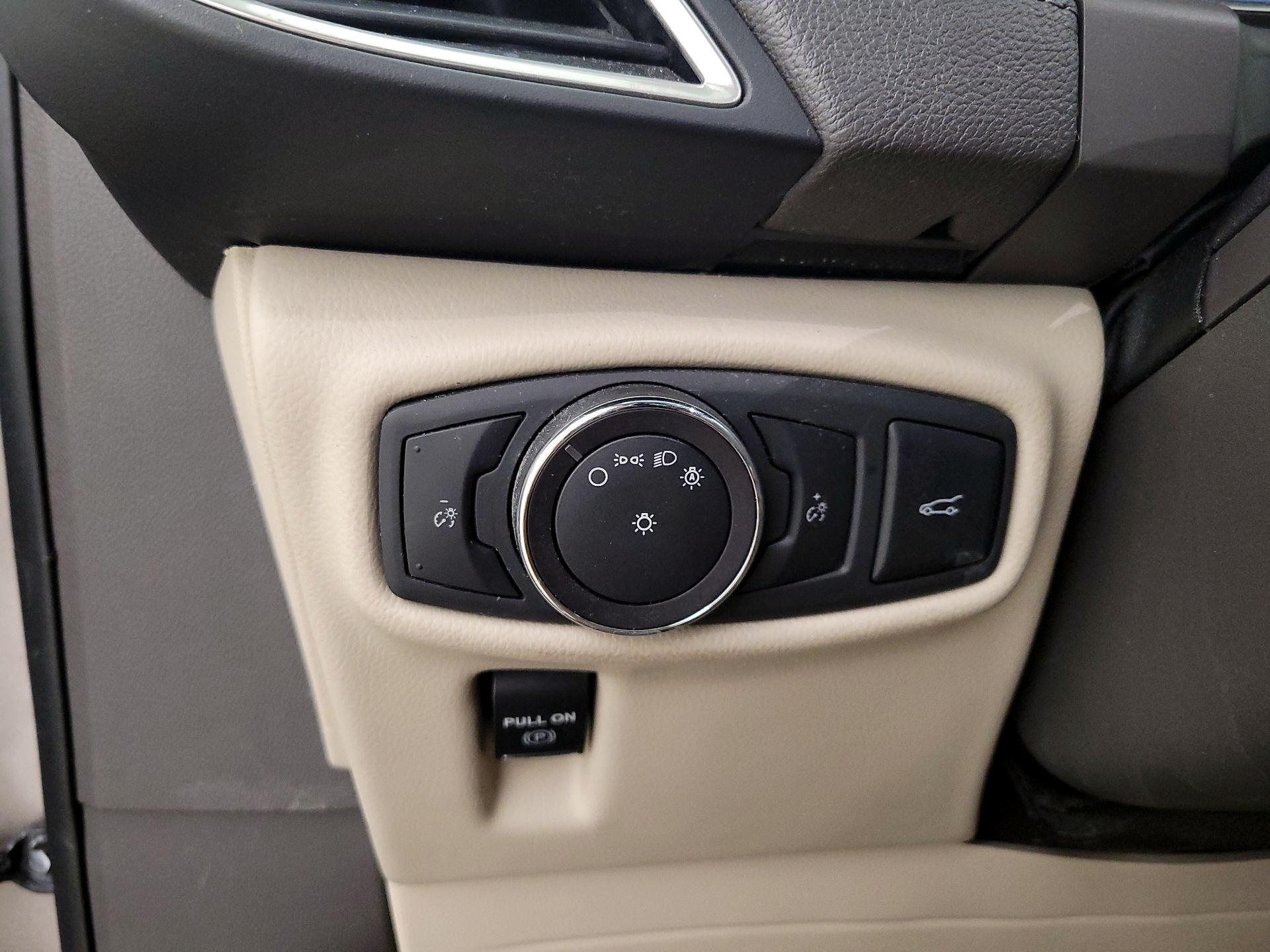 Thumbnail: 2018 Lincoln MKX - 13