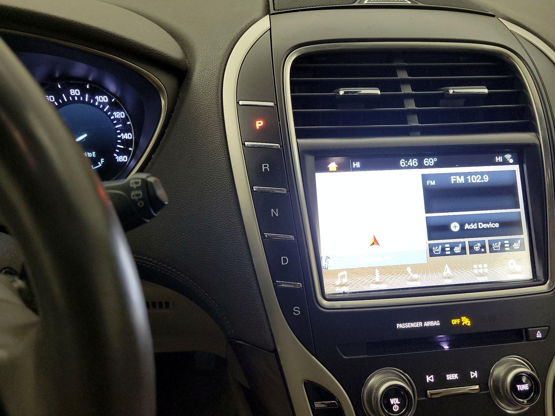 Thumbnail: 2018 Lincoln MKX - 18