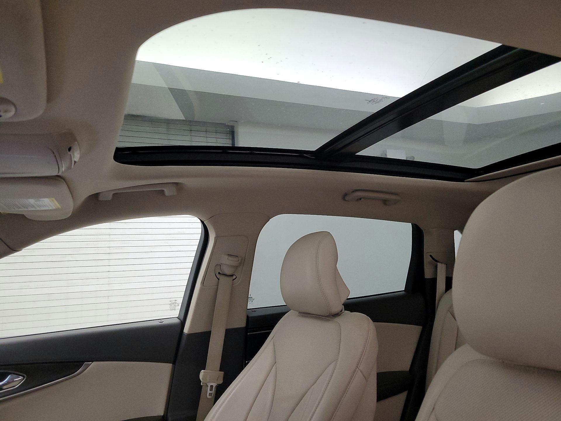 Thumbnail: 2018 Lincoln MKX - 20