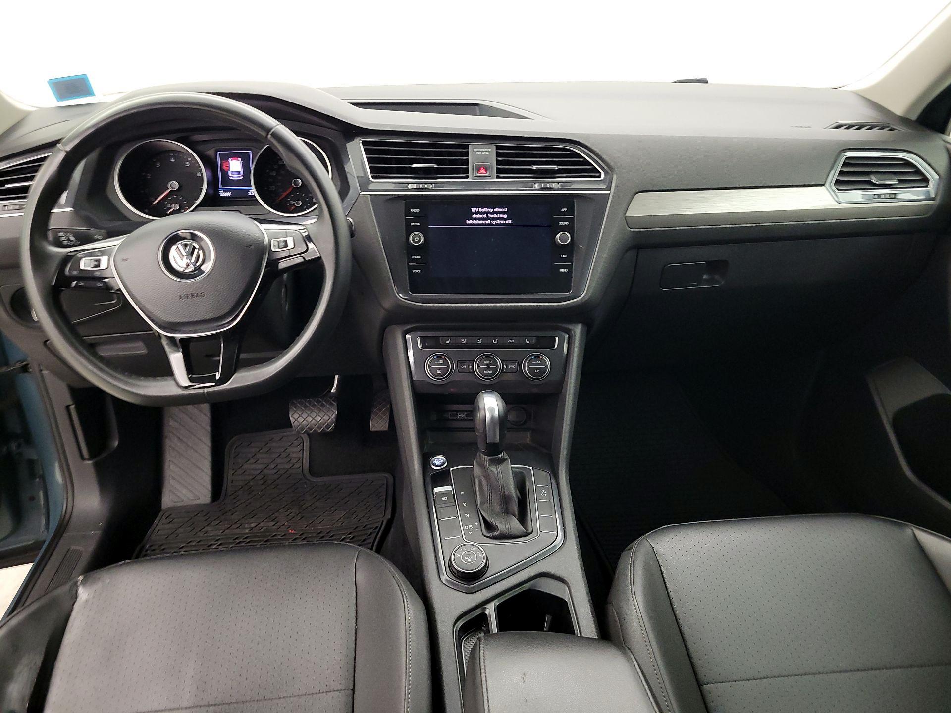 Thumbnail: 2020 Volkswagen Tiguan - 9