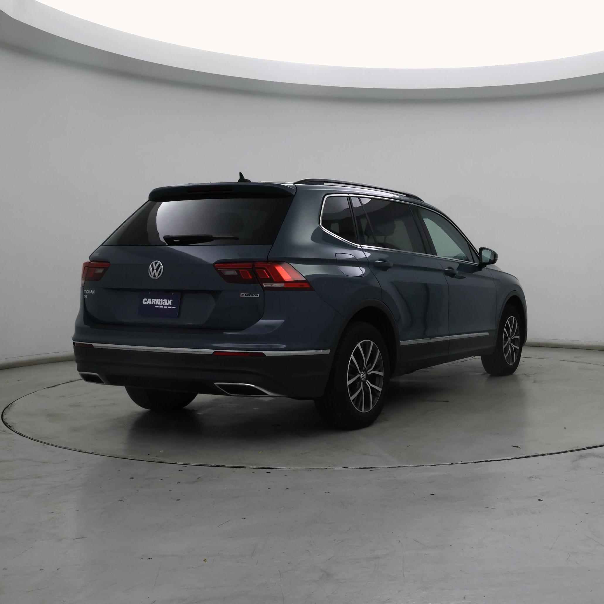 Thumbnail: 2020 Volkswagen Tiguan - 8