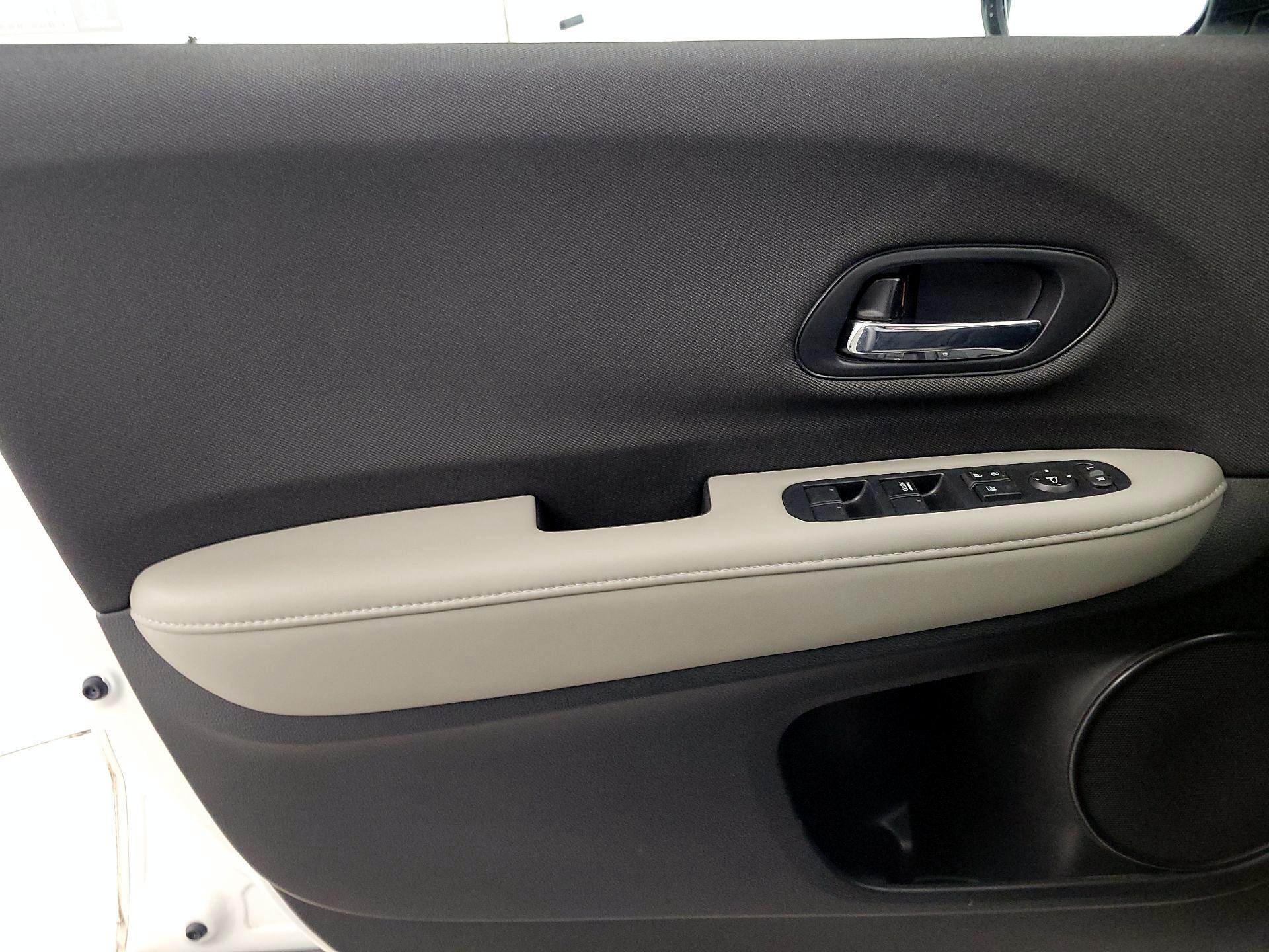 Thumbnail: 2021 Honda HR-V - 12