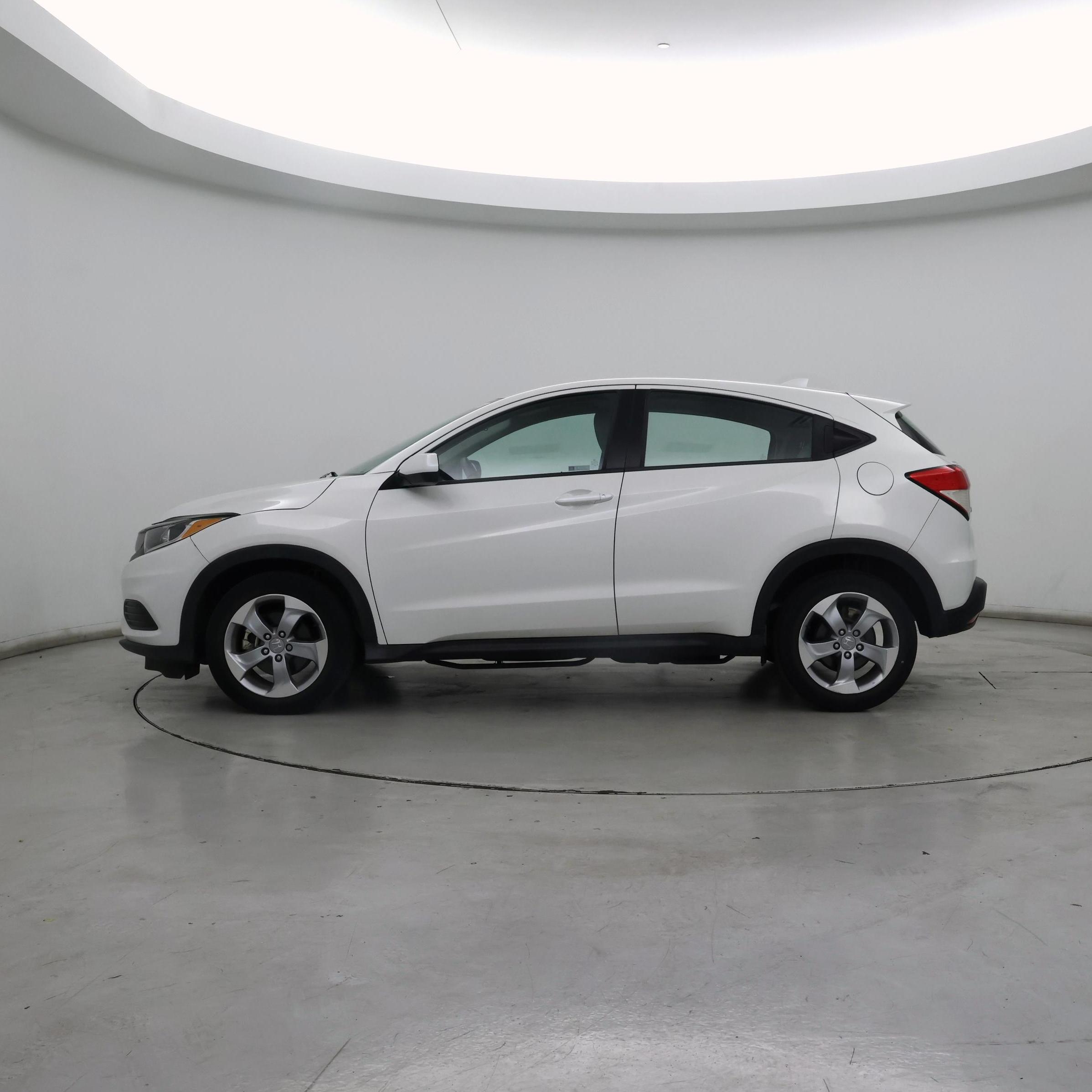 Thumbnail: 2021 Honda HR-V - 3