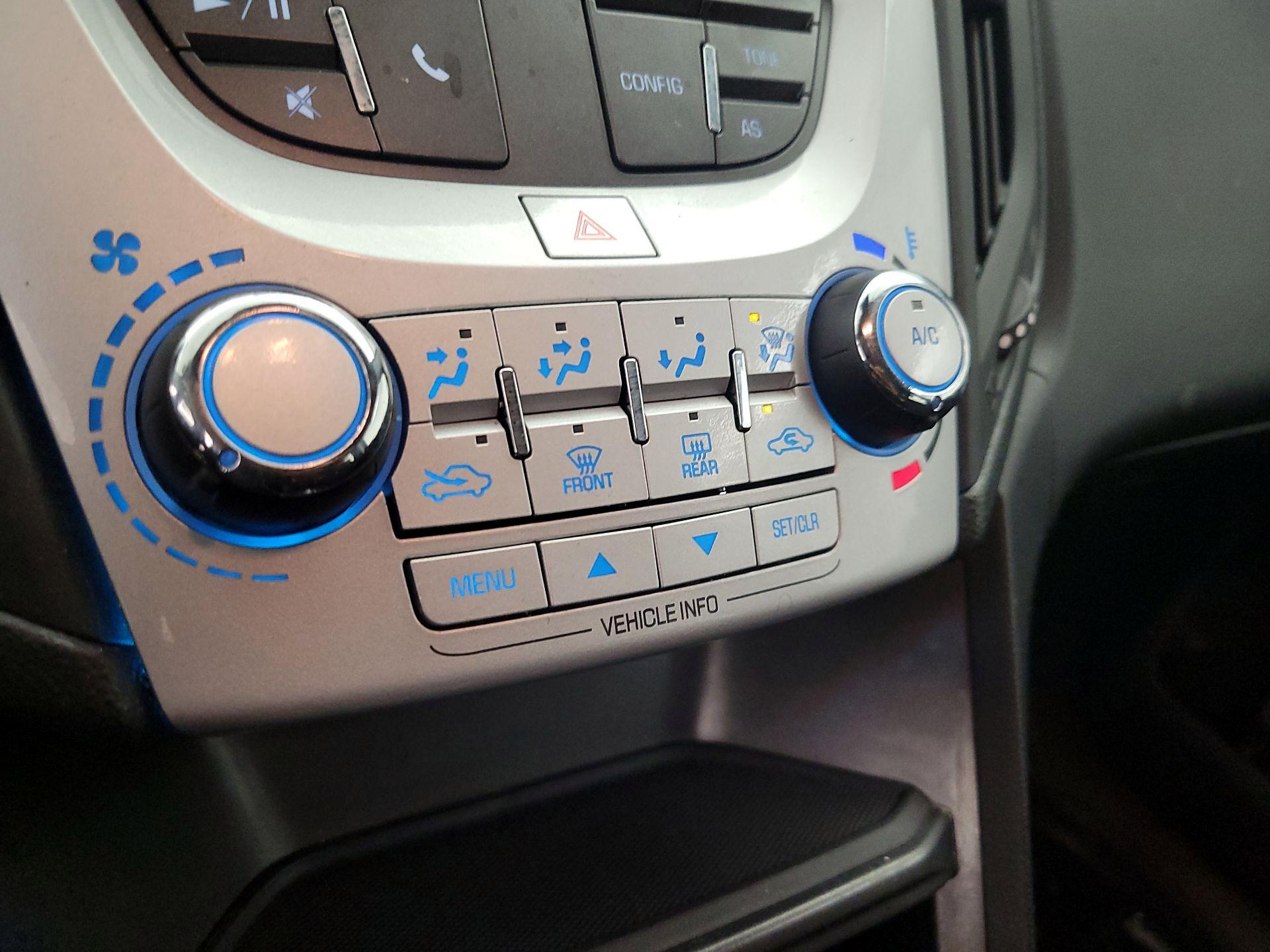 Thumbnail: 2016 Chevrolet Equinox - 15