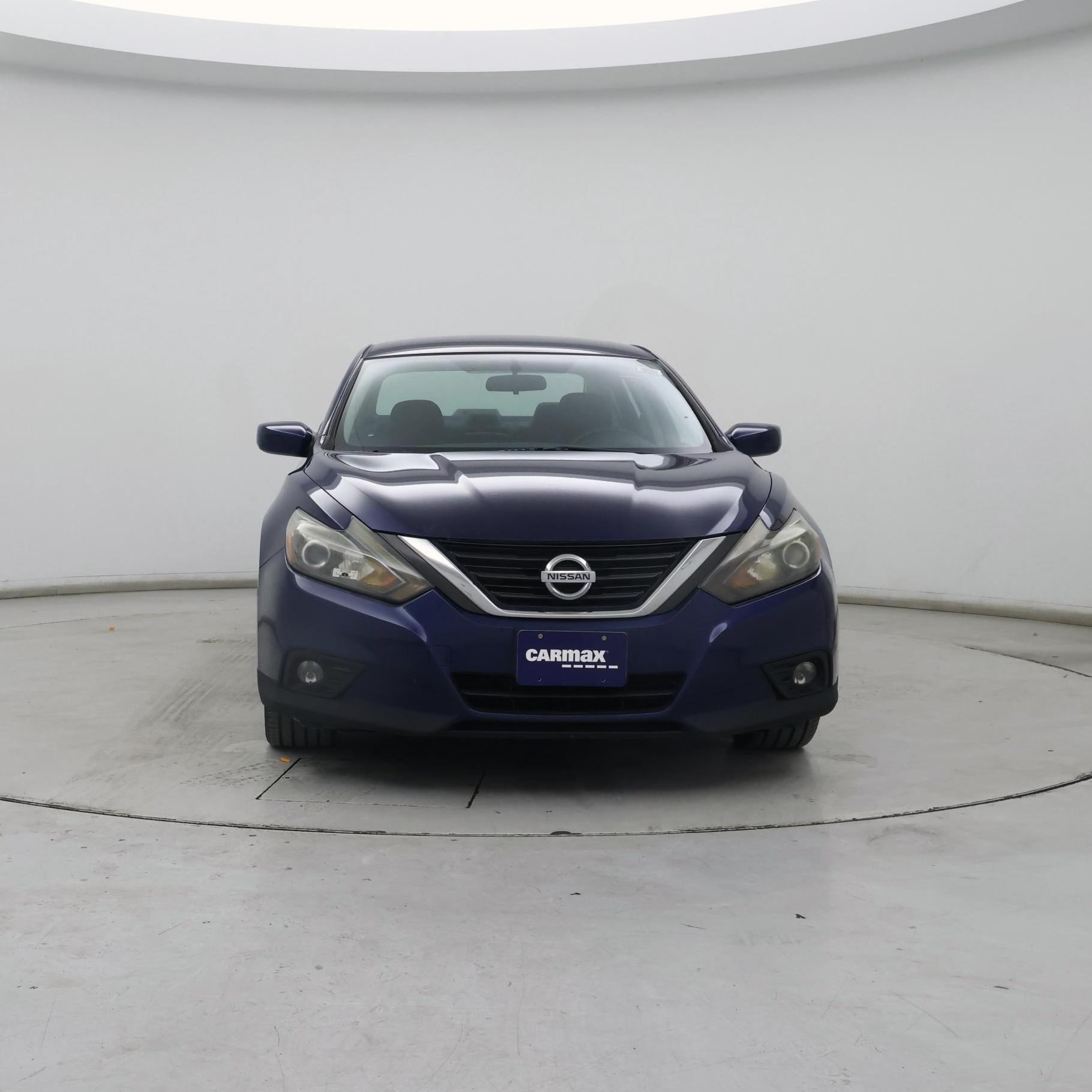 Thumbnail: 2016 Nissan Altima - 5