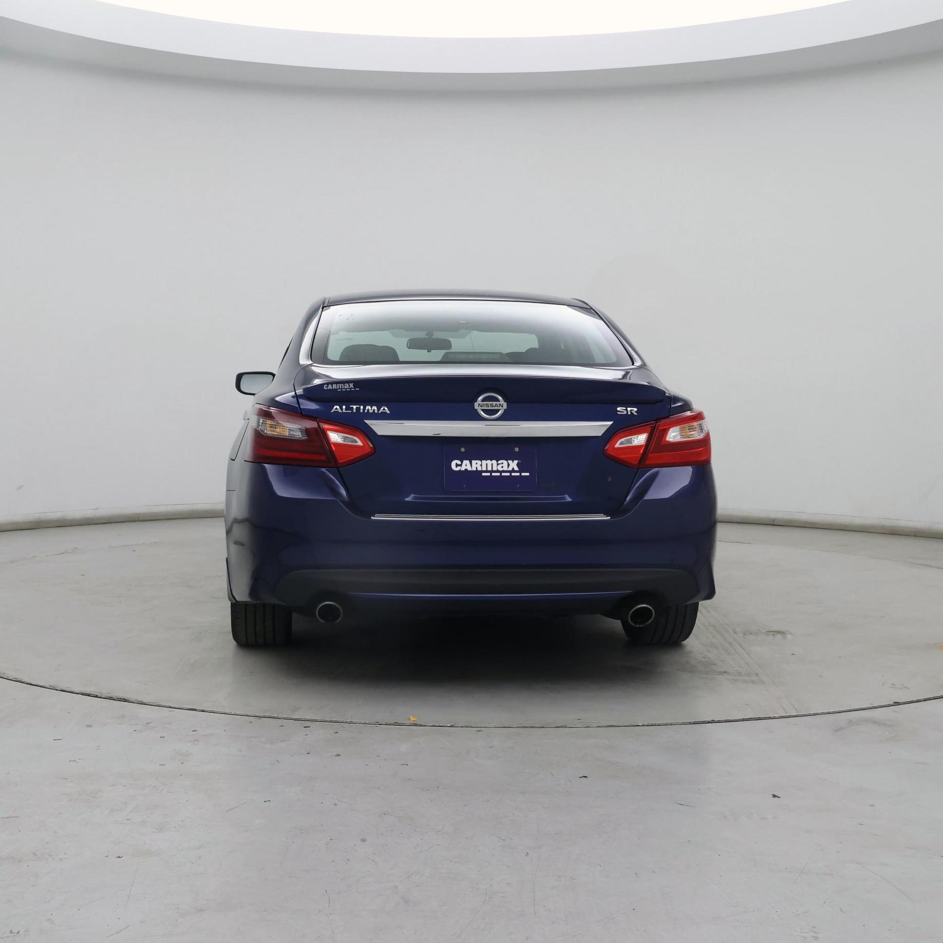 Thumbnail: 2016 Nissan Altima - 6