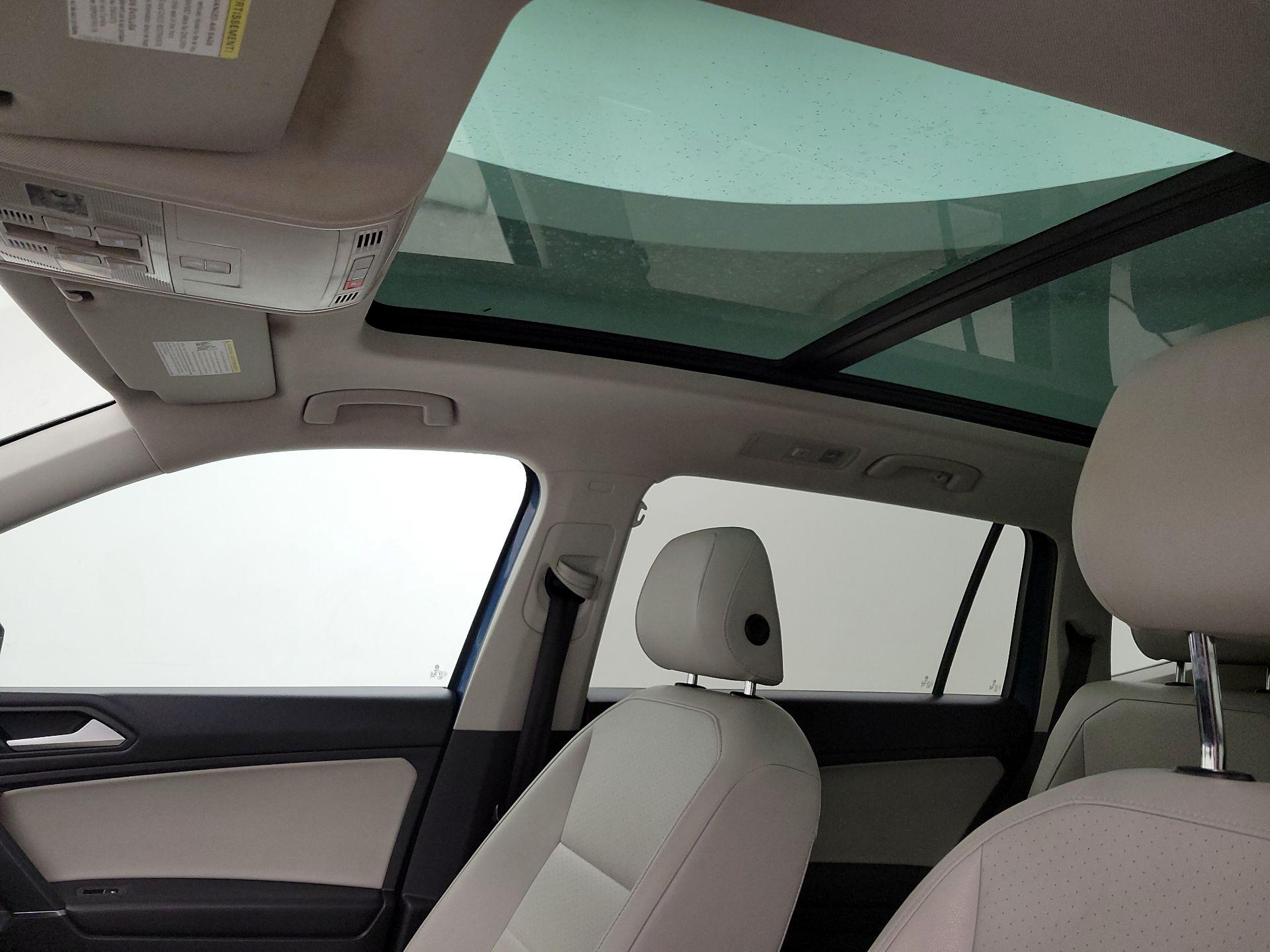 Thumbnail: 2020 Volkswagen Tiguan - 19