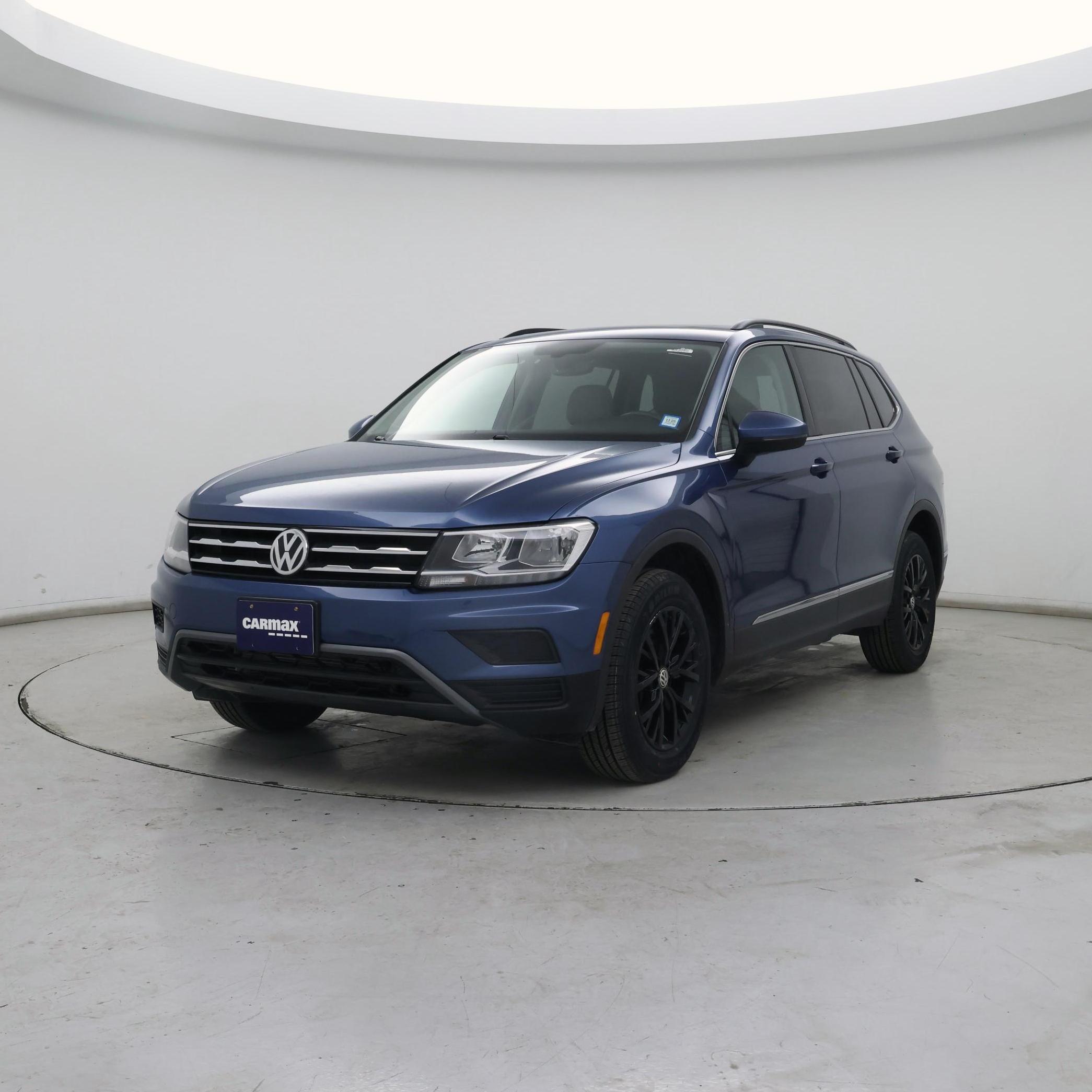 Thumbnail: 2020 Volkswagen Tiguan - 4