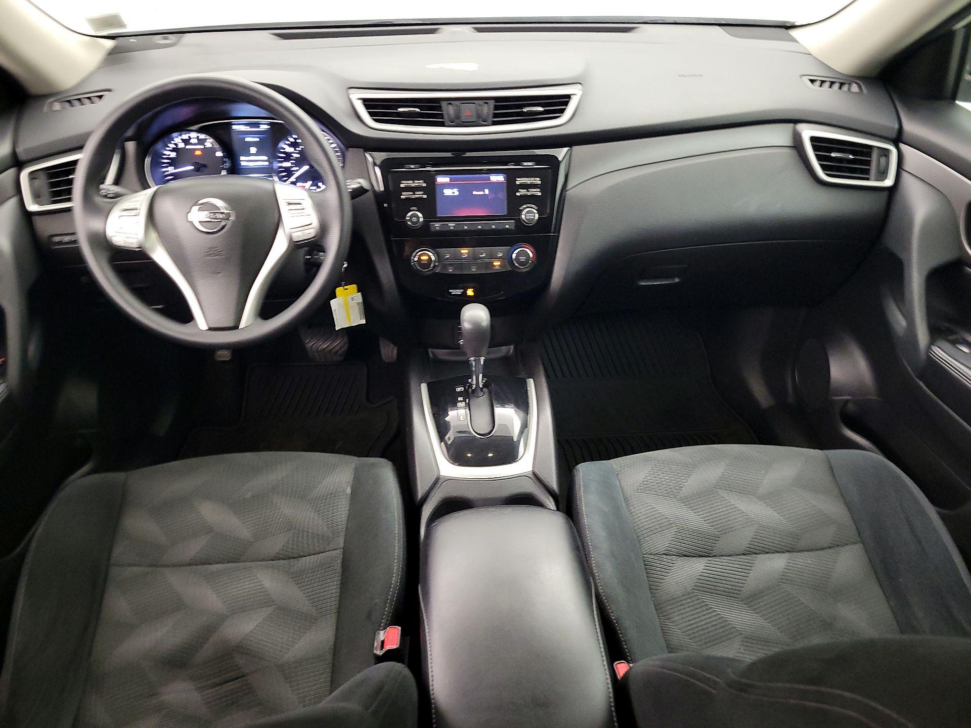 Thumbnail: 2016 Nissan Rogue - 9