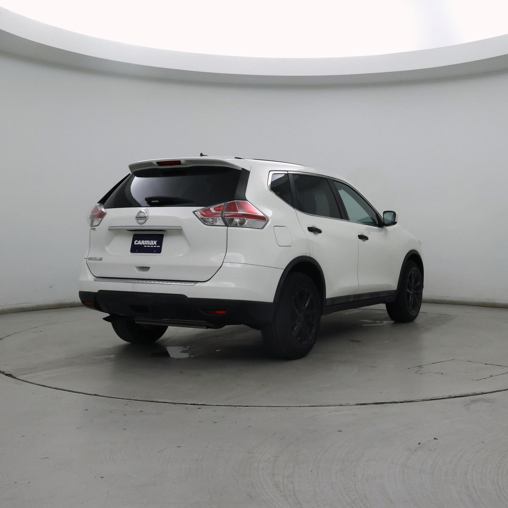 Thumbnail: 2016 Nissan Rogue - 8