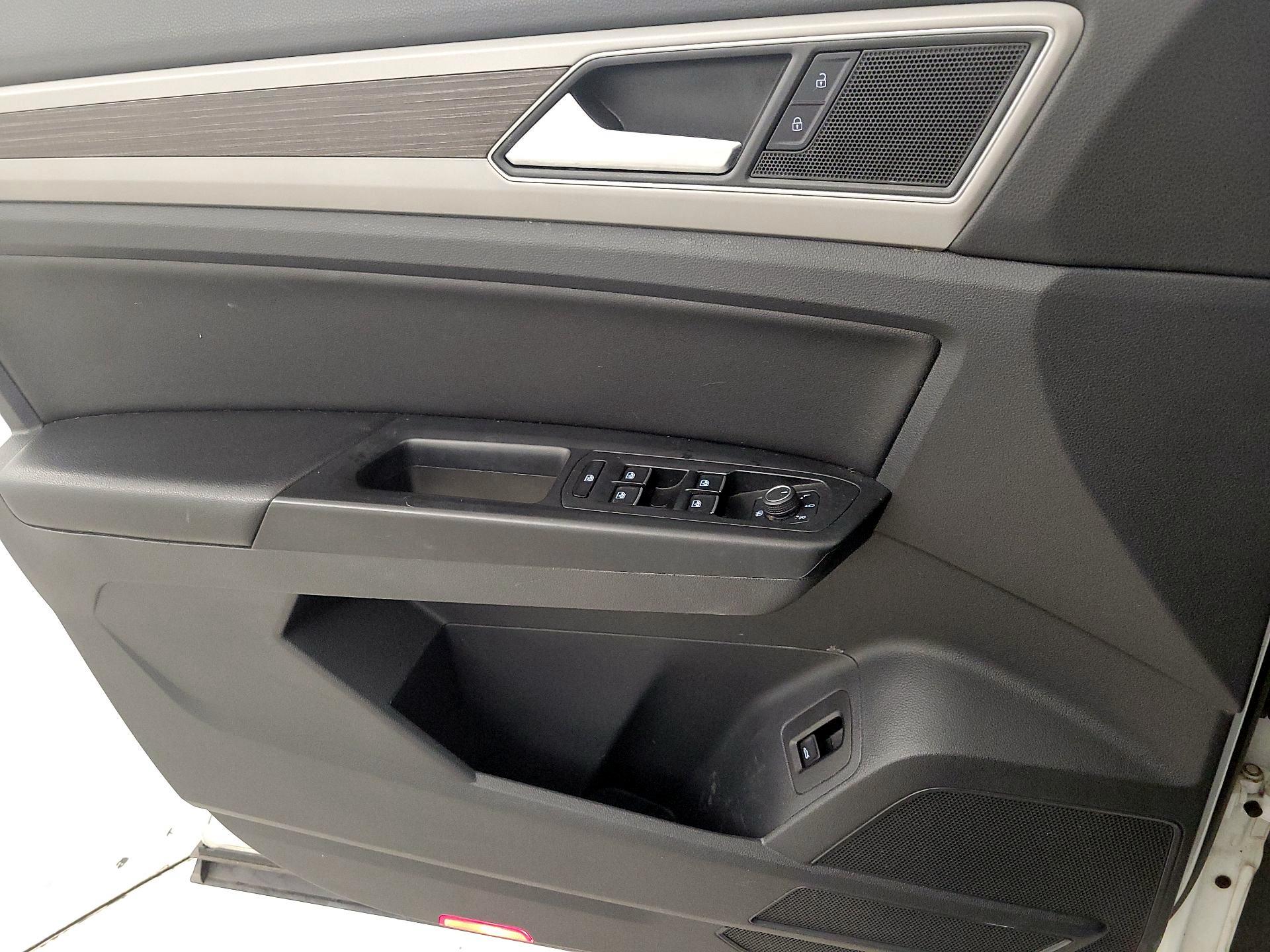 Thumbnail: 2019 Volkswagen Atlas - 12