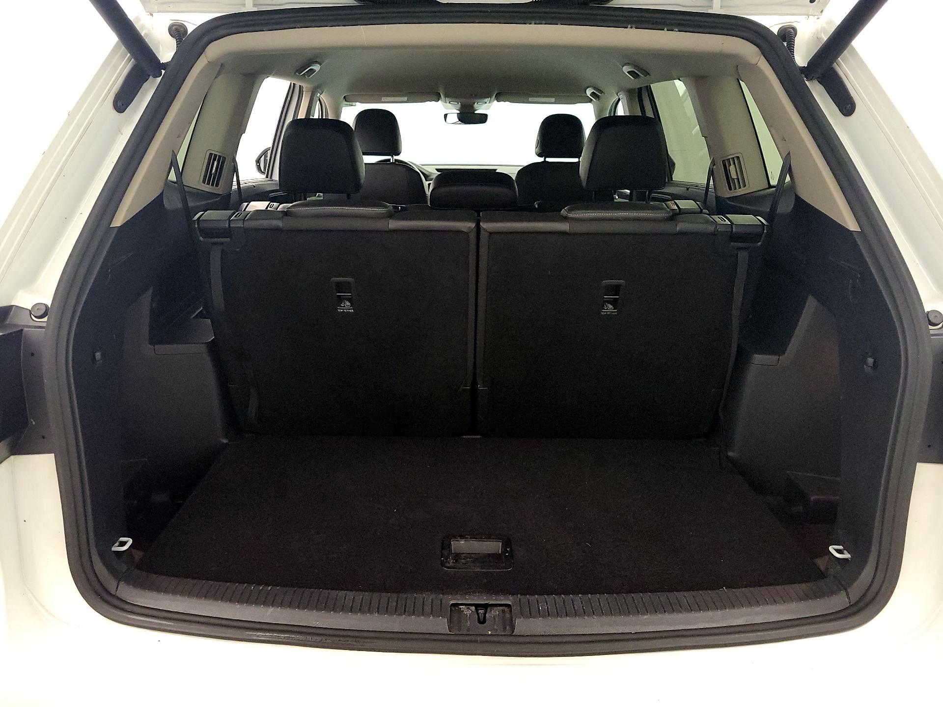 Thumbnail: 2019 Volkswagen Atlas - 20