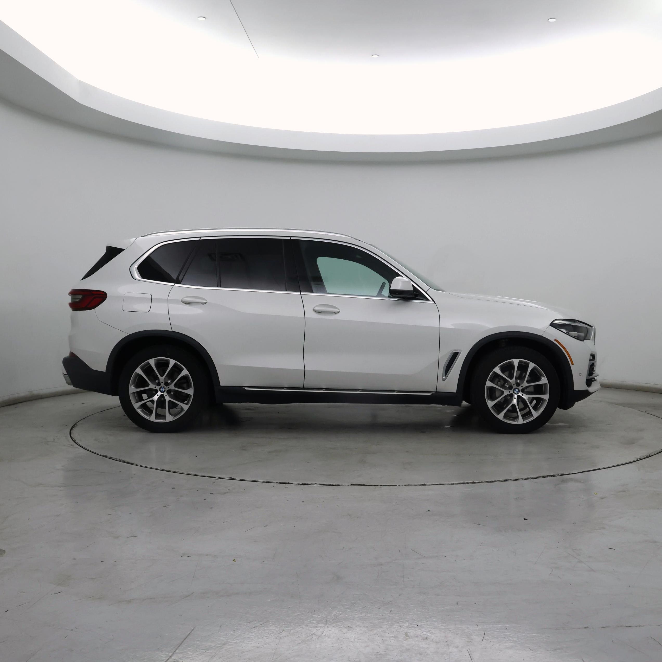 Thumbnail: 2020 BMW X5 - 7