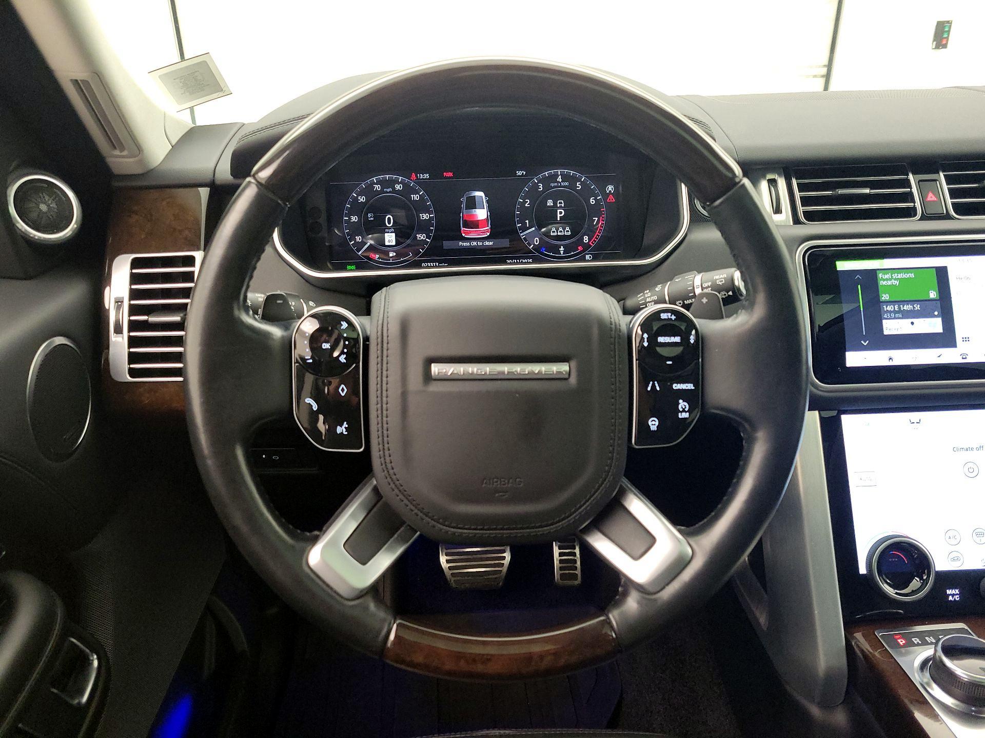 Thumbnail: 2021 Land Rover Range Rover - 10