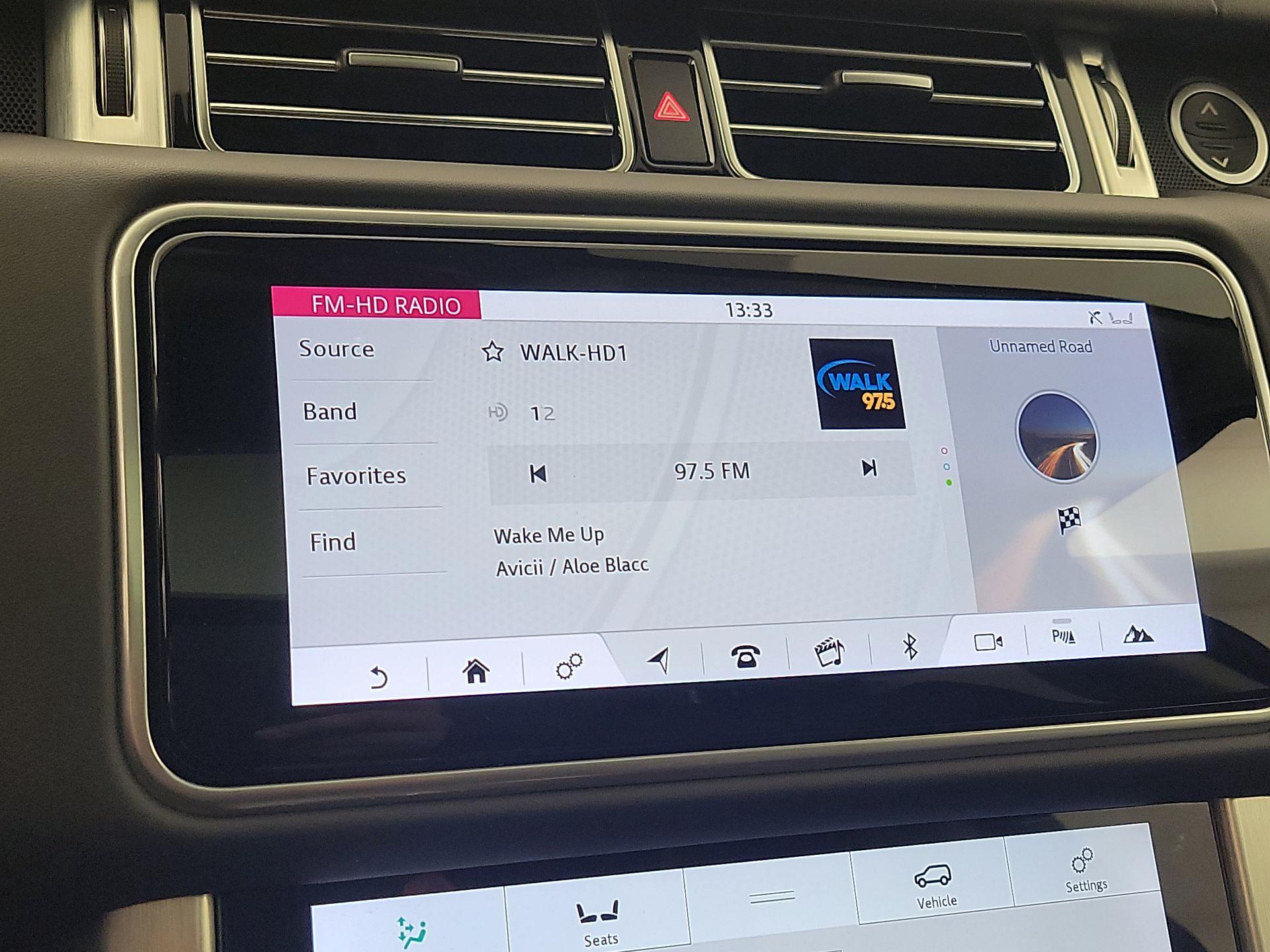 Thumbnail: 2021 Land Rover Range Rover - 15