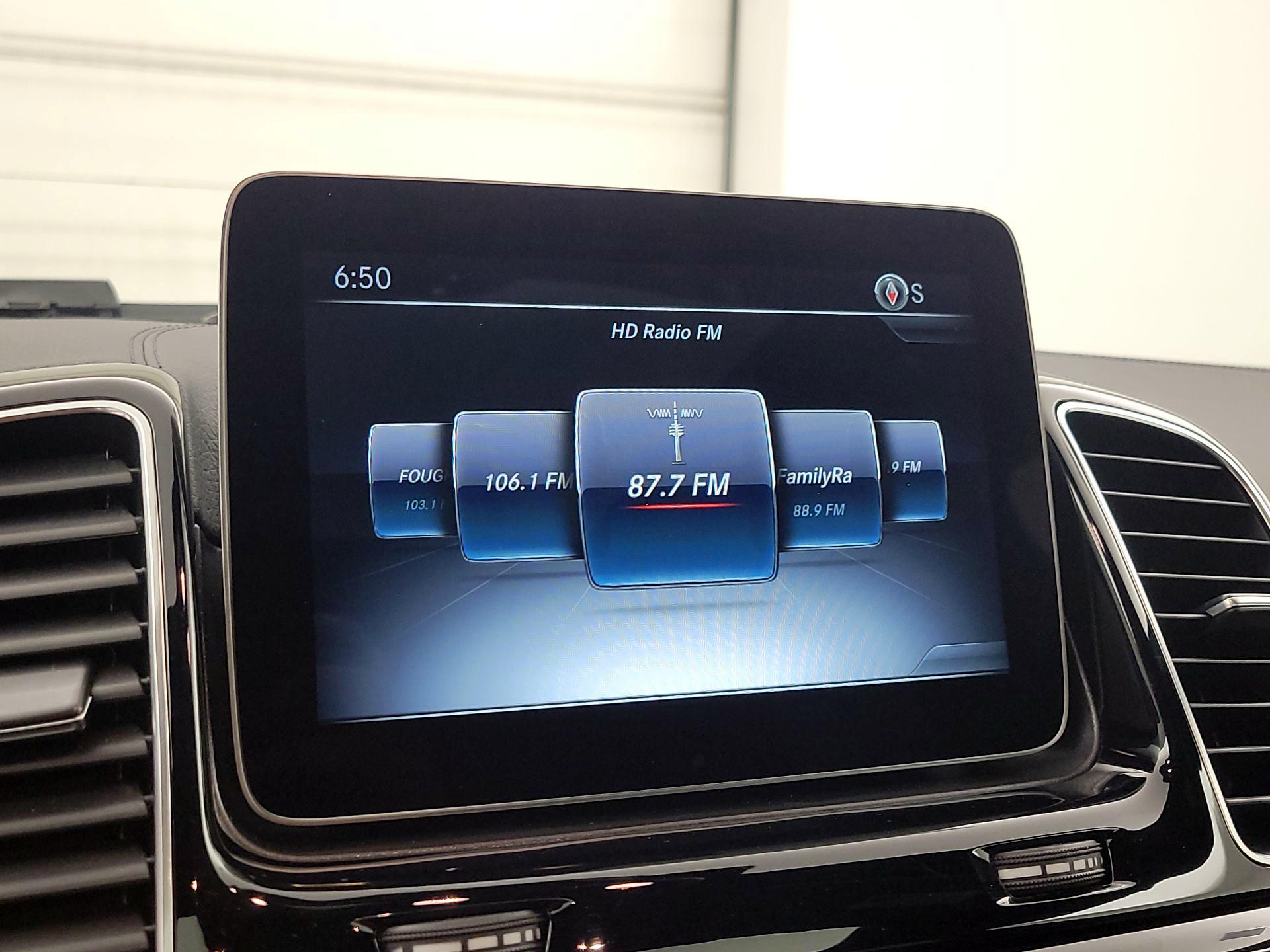 Thumbnail: 2018 Mercedes-Benz GLE - 16