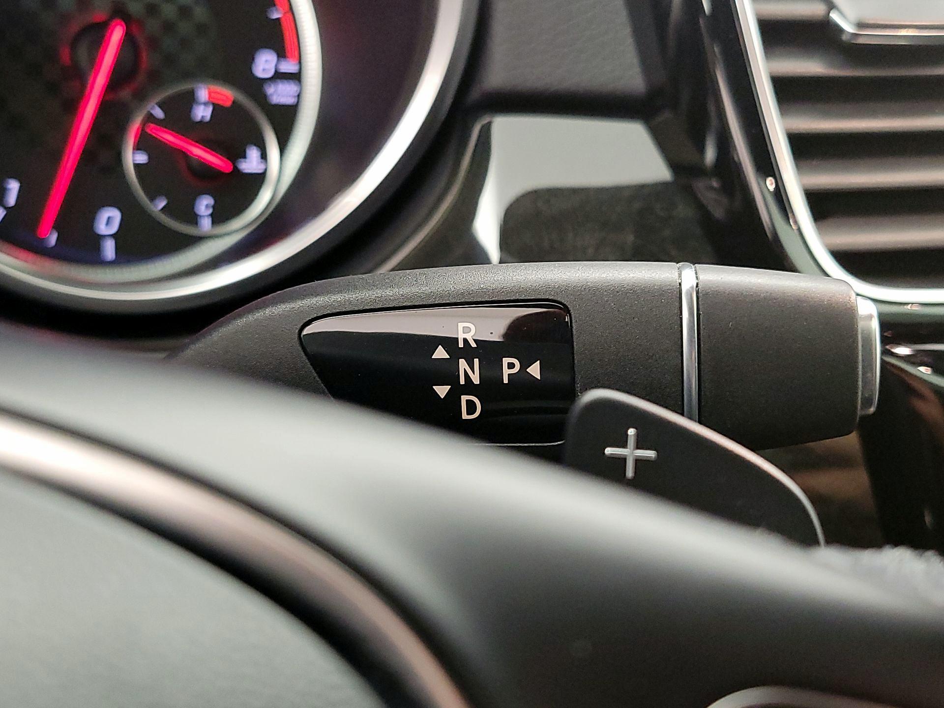 Thumbnail: 2018 Mercedes-Benz GLE - 18