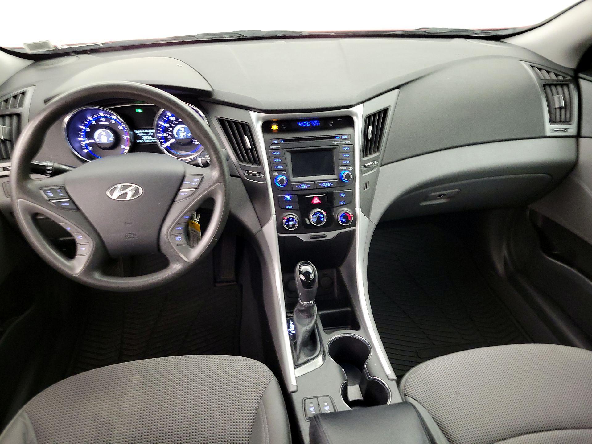 Thumbnail: 2014 Hyundai Sonata - 9