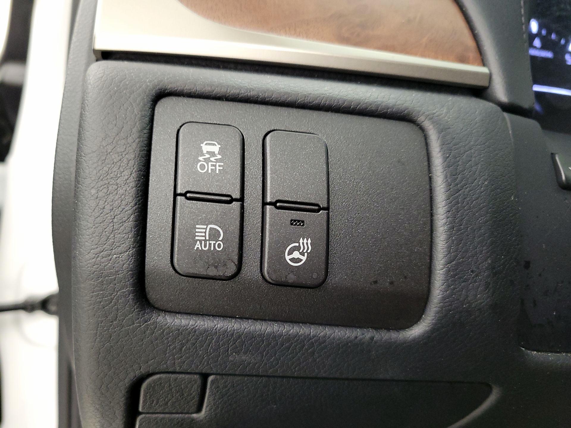 Thumbnail: 2017 Lexus GS - 13