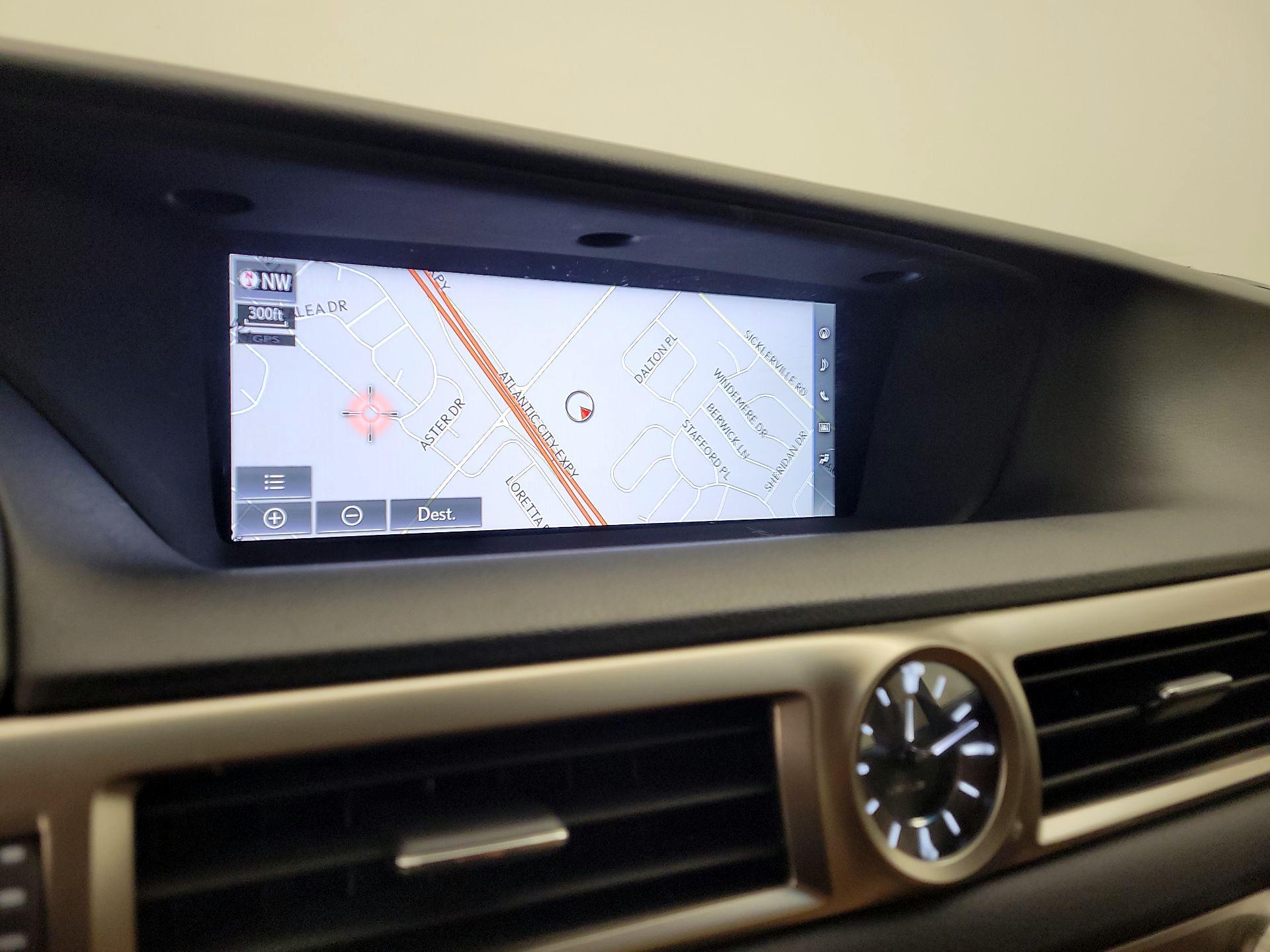 Thumbnail: 2017 Lexus GS - 14