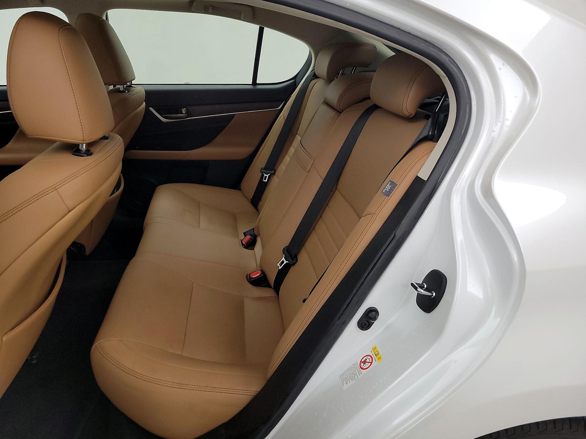 Thumbnail: 2017 Lexus GS - 20