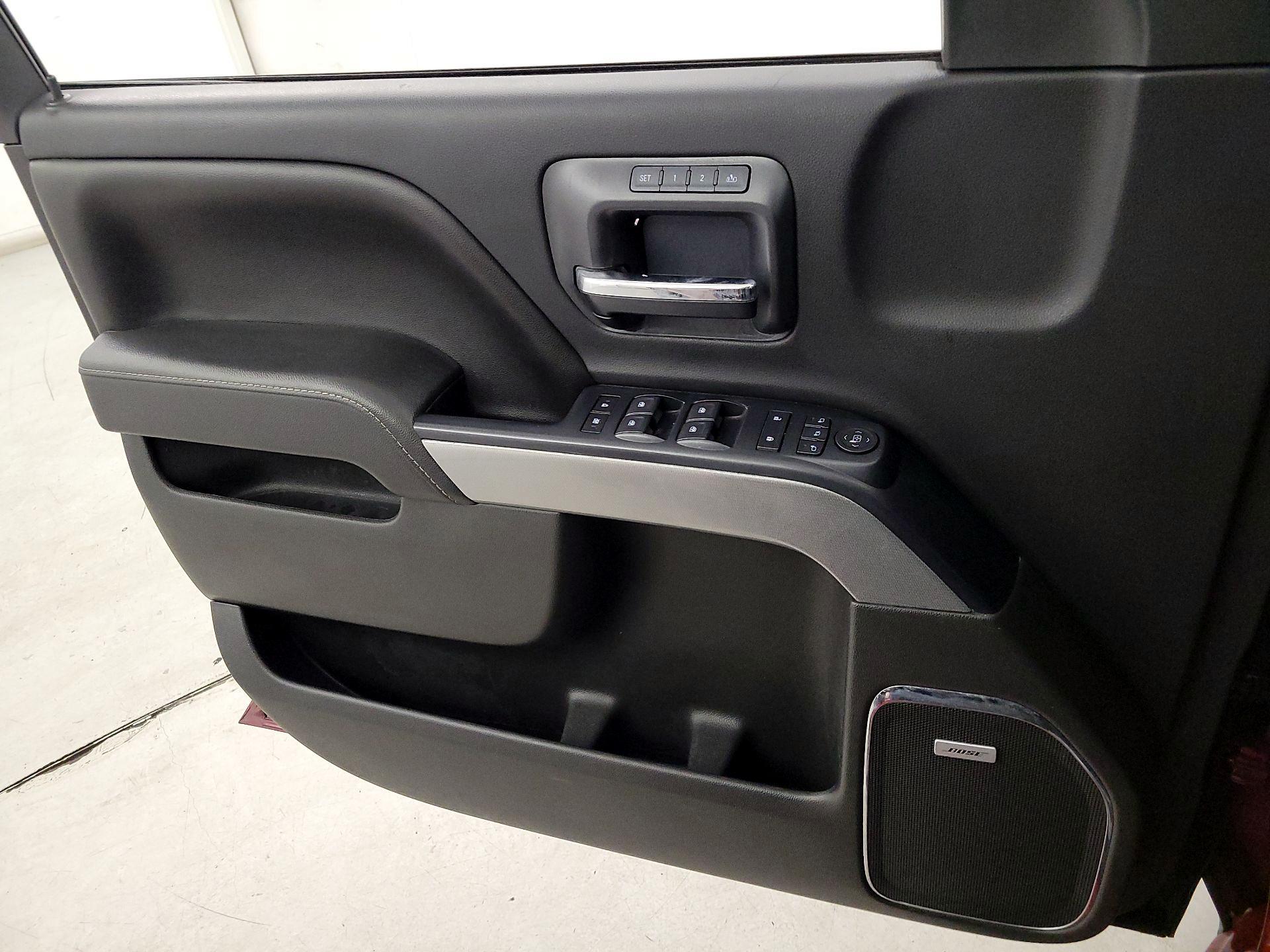 Thumbnail: 2016 Chevrolet Silverado 1500 - 12