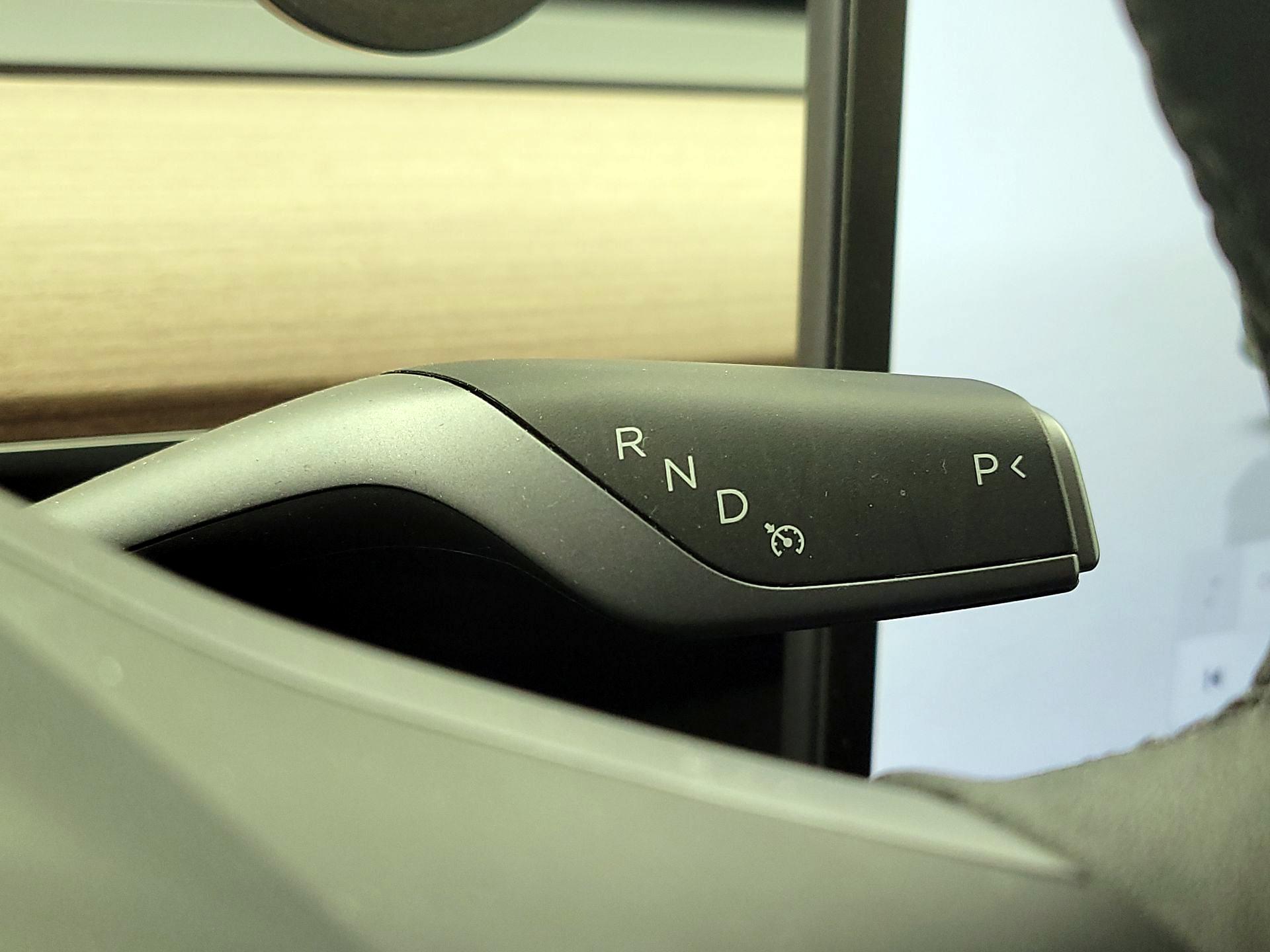 Thumbnail: 2025 Tesla Model Y - 17