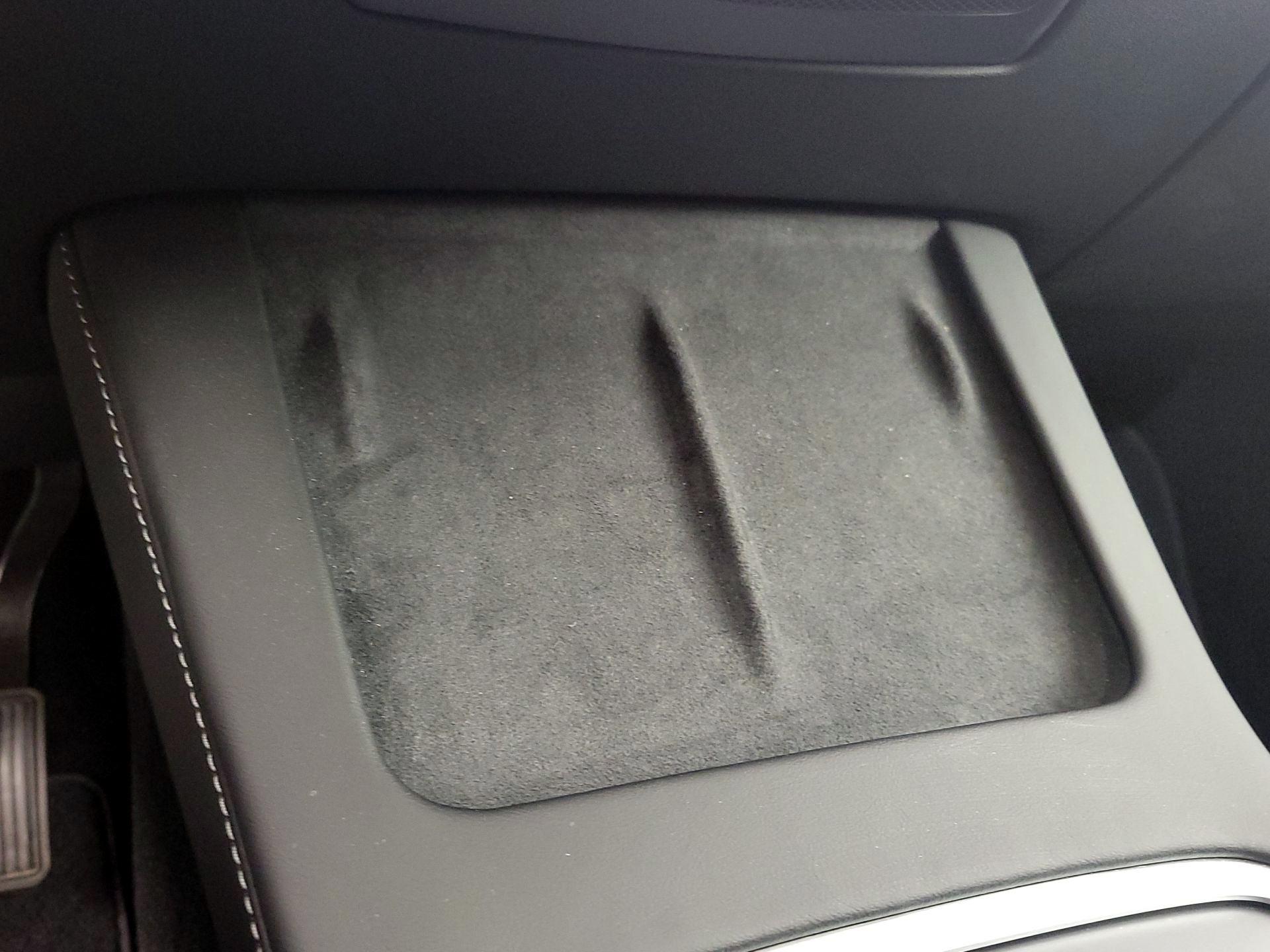 Thumbnail: 2025 Tesla Model Y - 18