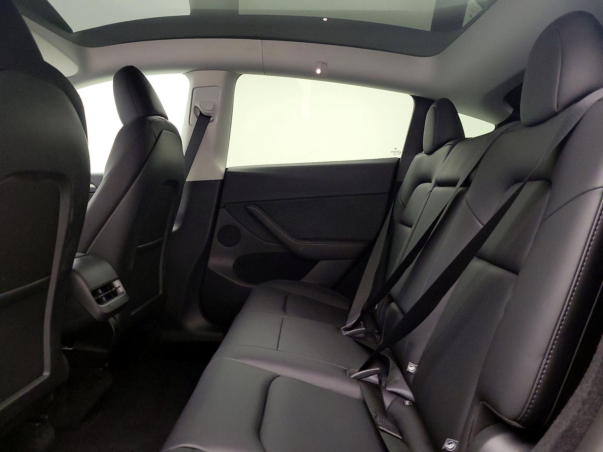 Thumbnail: 2025 Tesla Model Y - 20