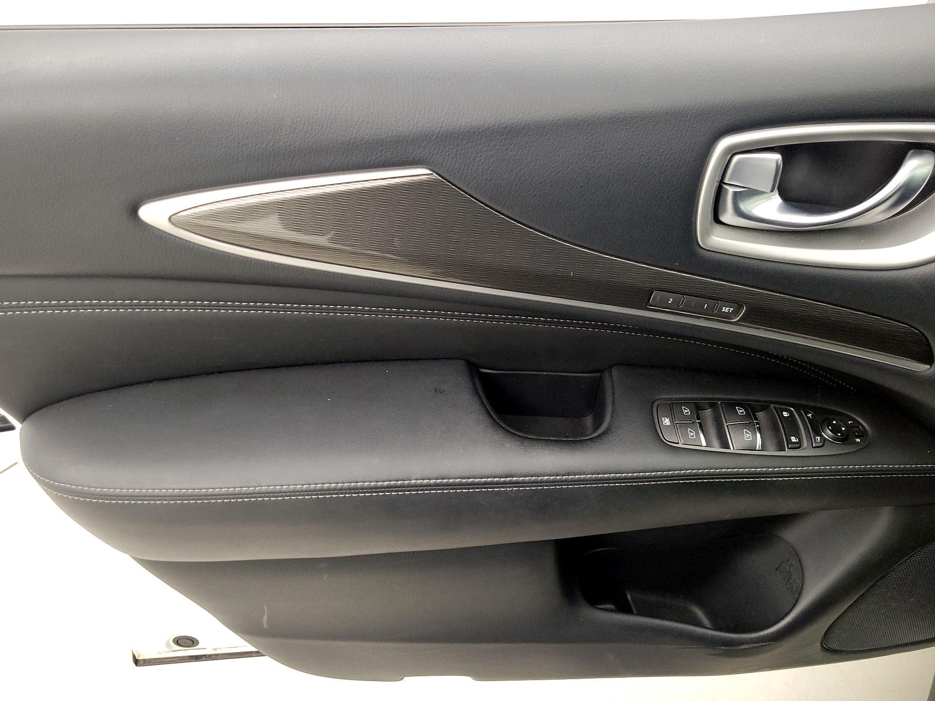 Thumbnail: 2020 INFINITI QX60 - 12