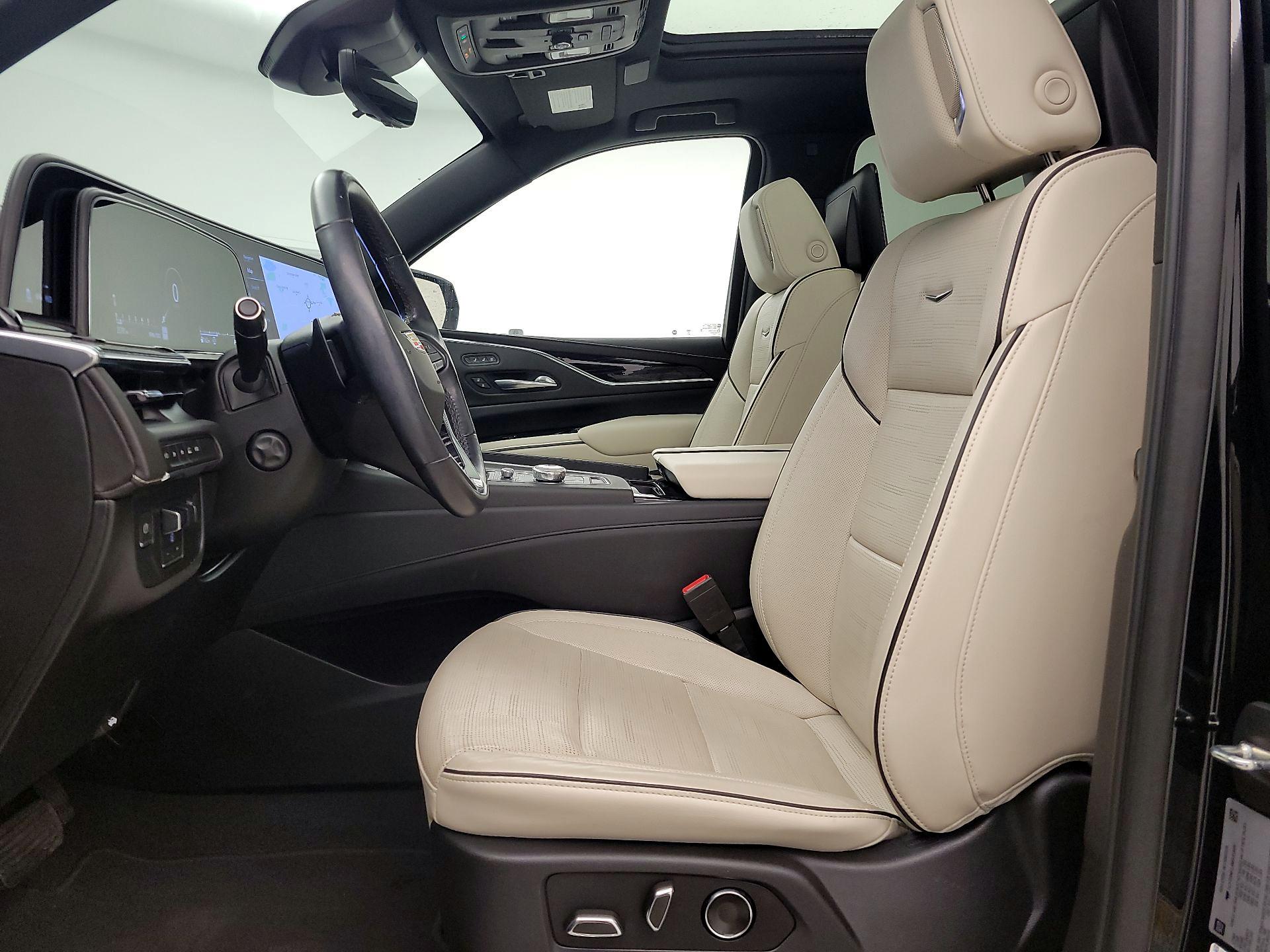 Thumbnail: 2021 Cadillac Escalade - 11