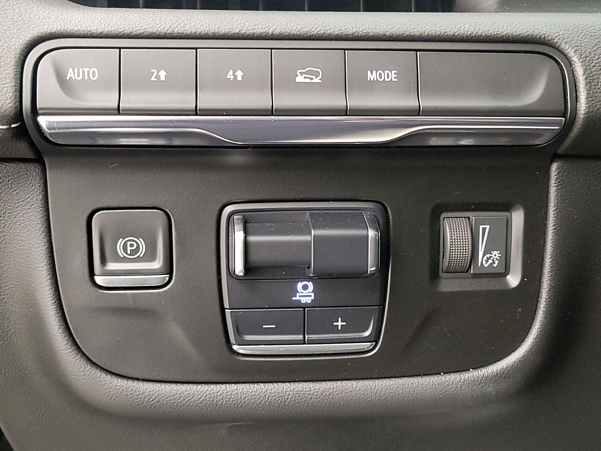 Thumbnail: 2021 Cadillac Escalade - 13