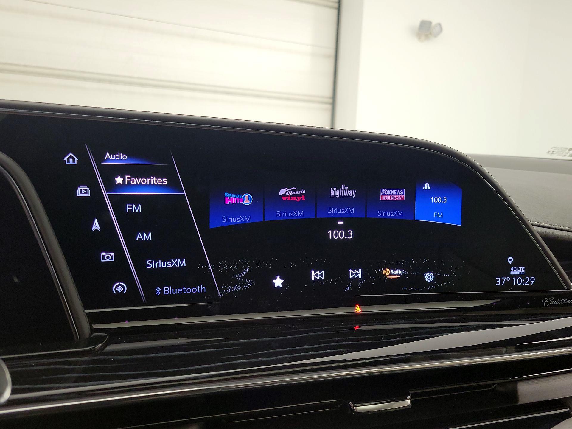 Thumbnail: 2021 Cadillac Escalade - 16