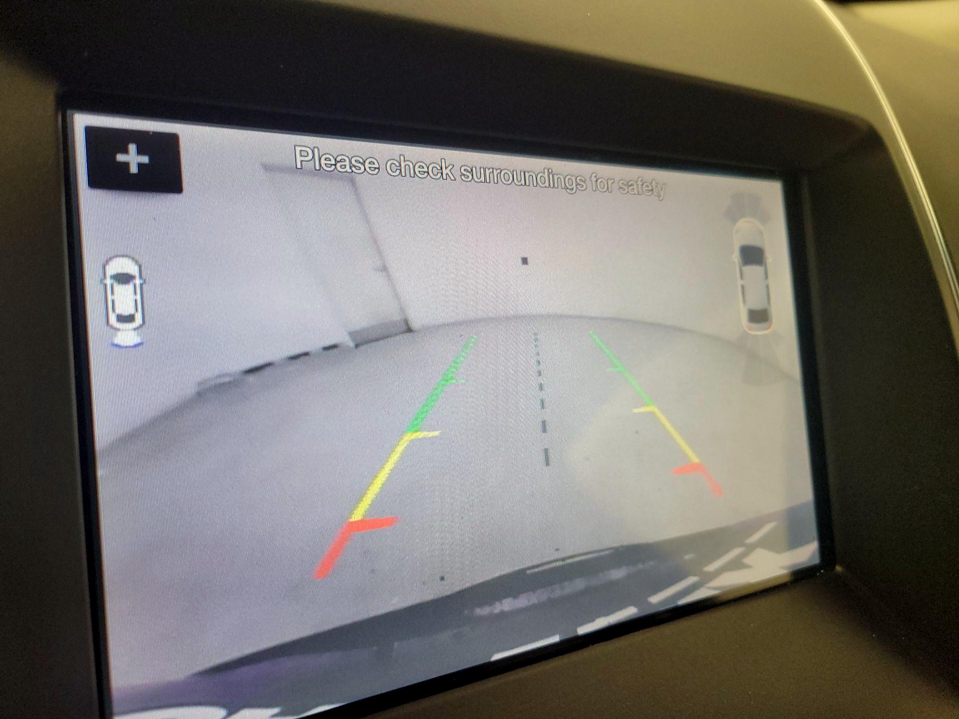 Thumbnail: 2019 Ford Edge - 14