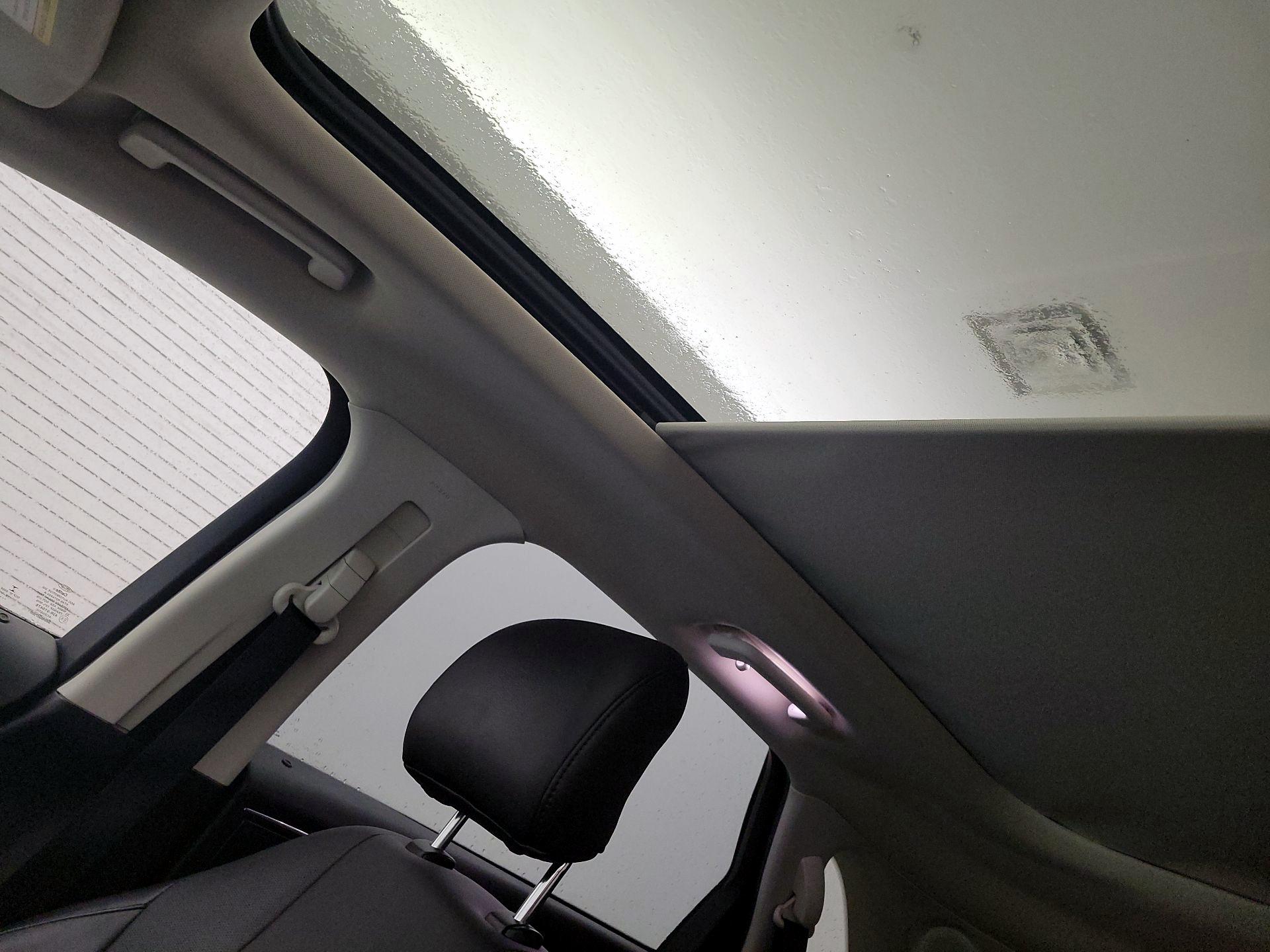 Thumbnail: 2019 Ford Edge - 19