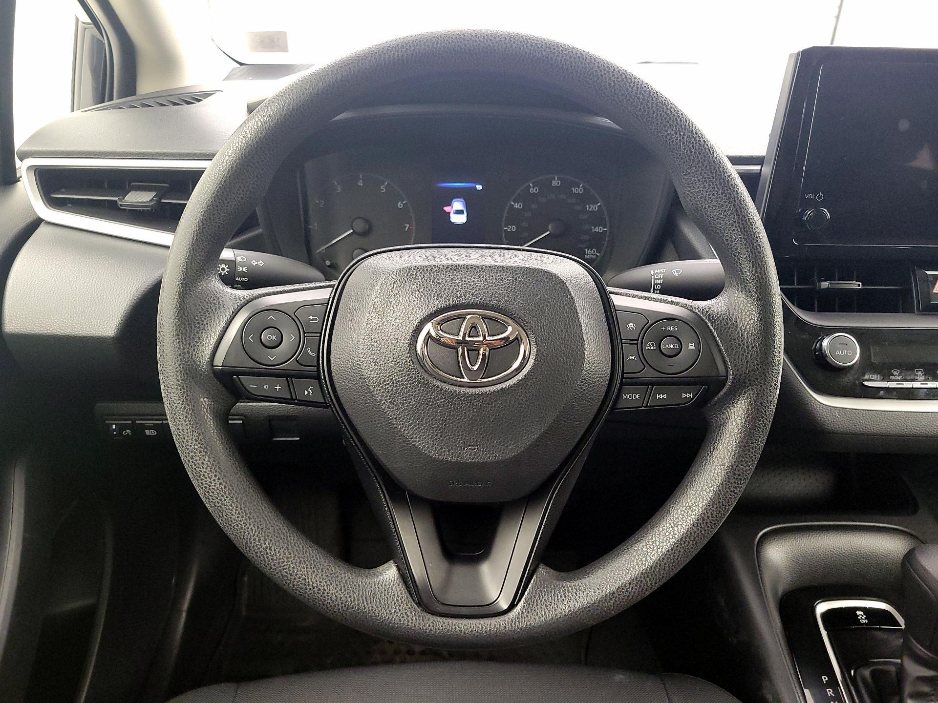 Thumbnail: 2023 Toyota Corolla - 10