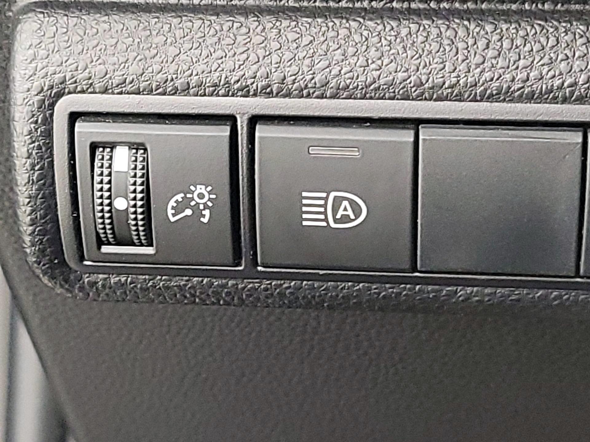 Thumbnail: 2023 Toyota Corolla - 13