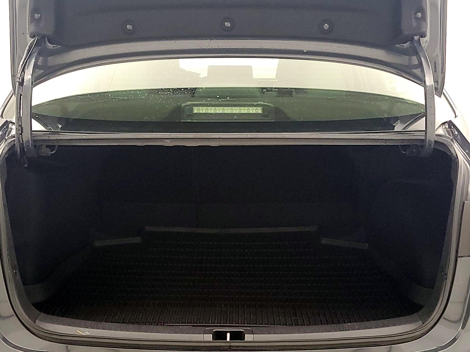 Thumbnail: 2023 Toyota Corolla - 20