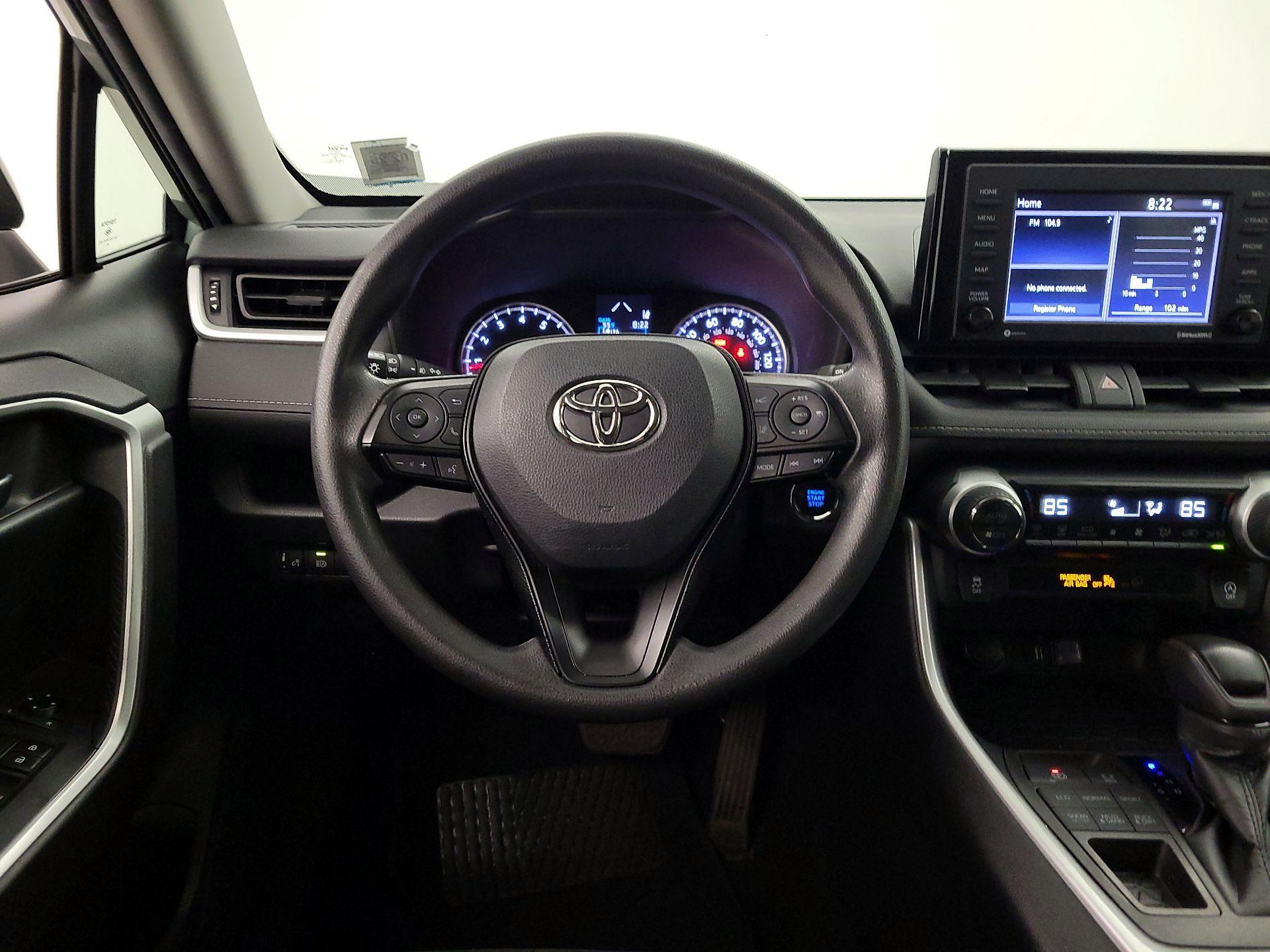 Thumbnail: 2021 Toyota RAV4 - 10