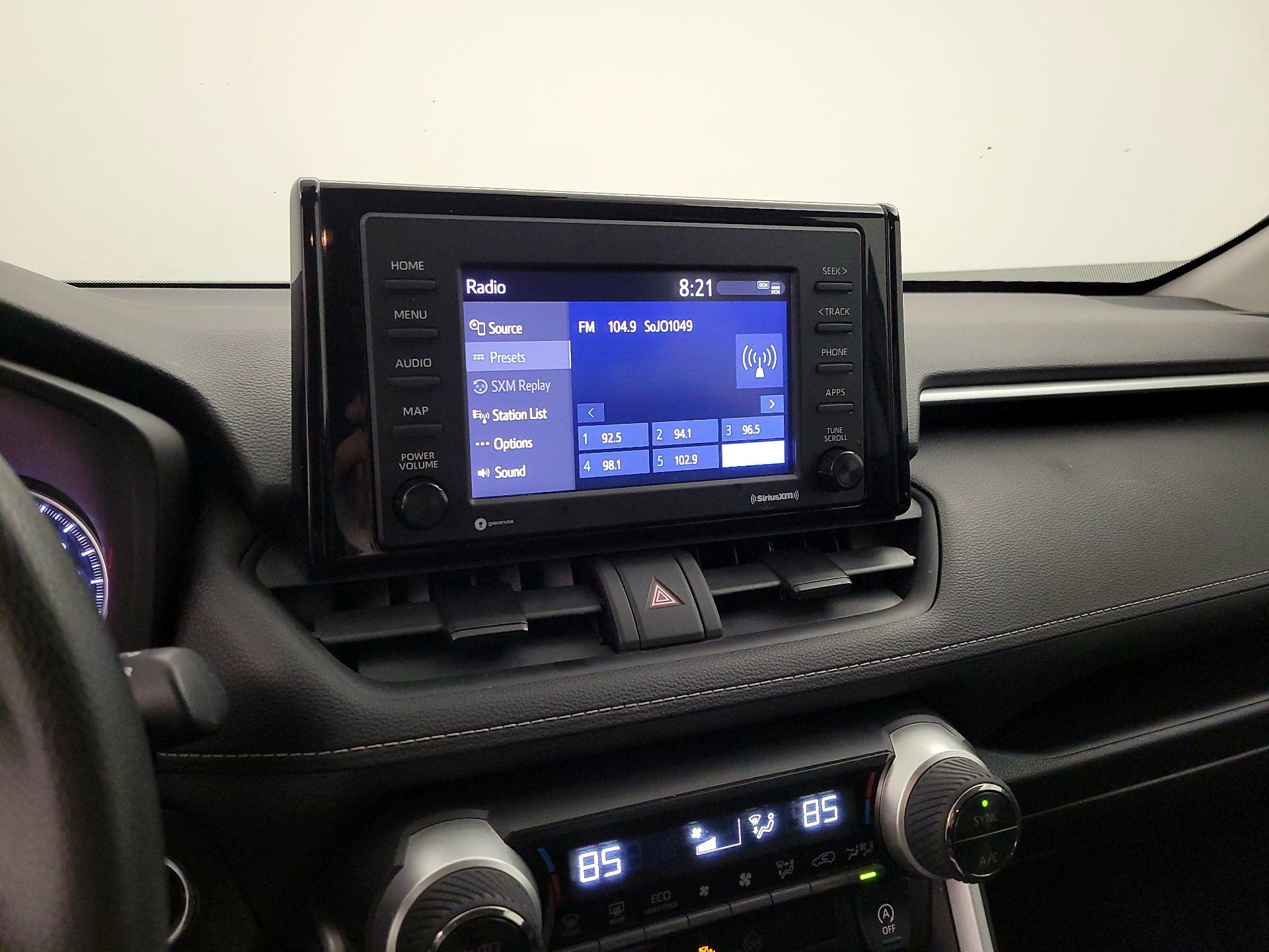 Thumbnail: 2021 Toyota RAV4 - 15