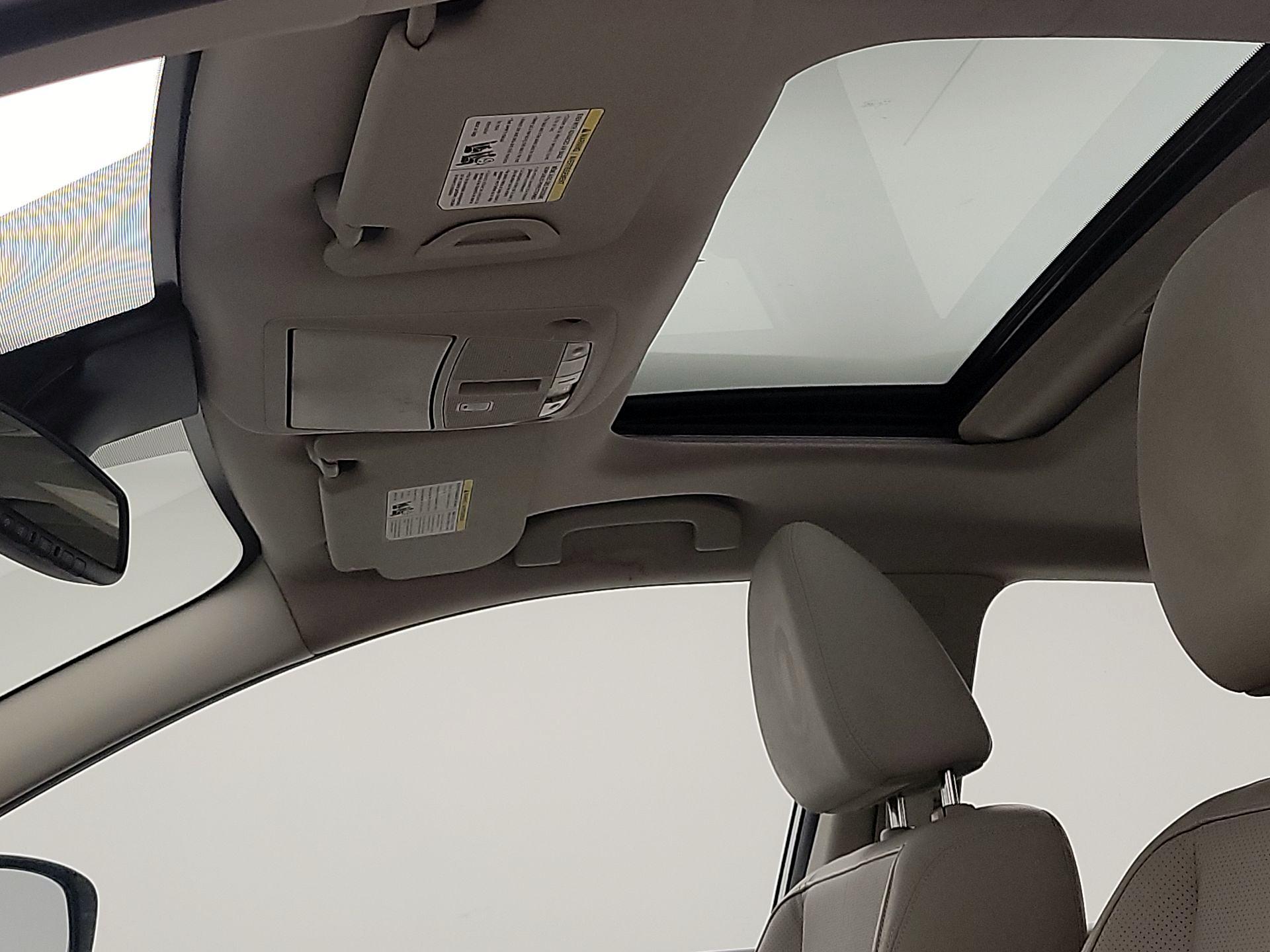 Thumbnail: 2020 Nissan Rogue Sport - 20