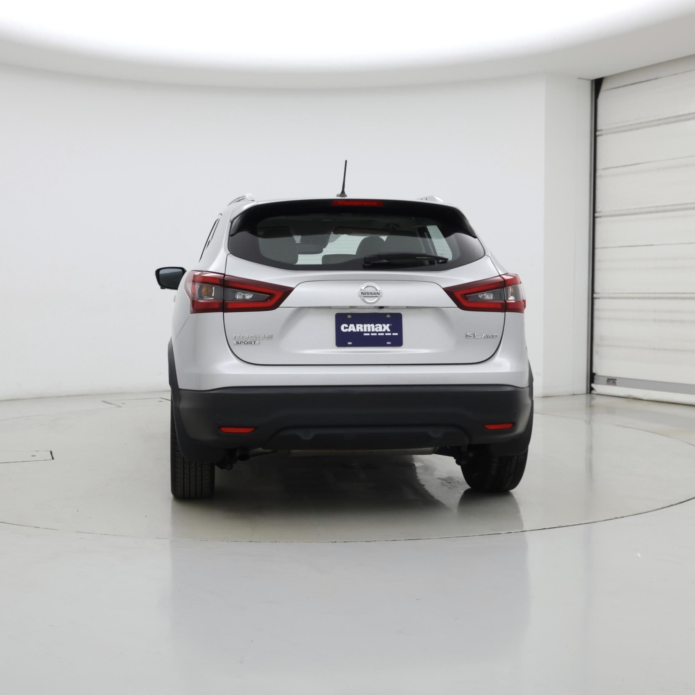 Thumbnail: 2020 Nissan Rogue Sport - 6