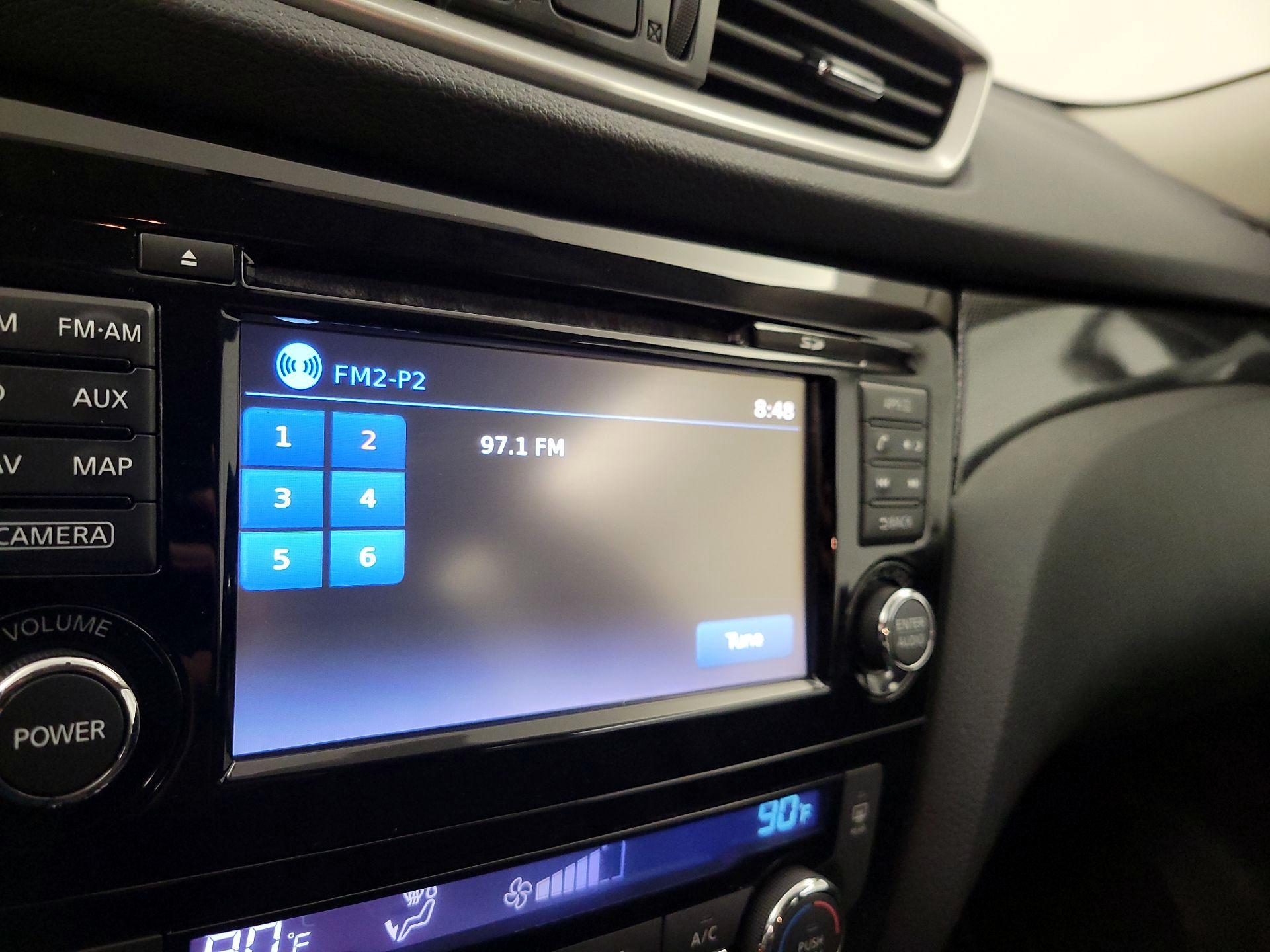 Thumbnail: 2014 Nissan Rogue - 15