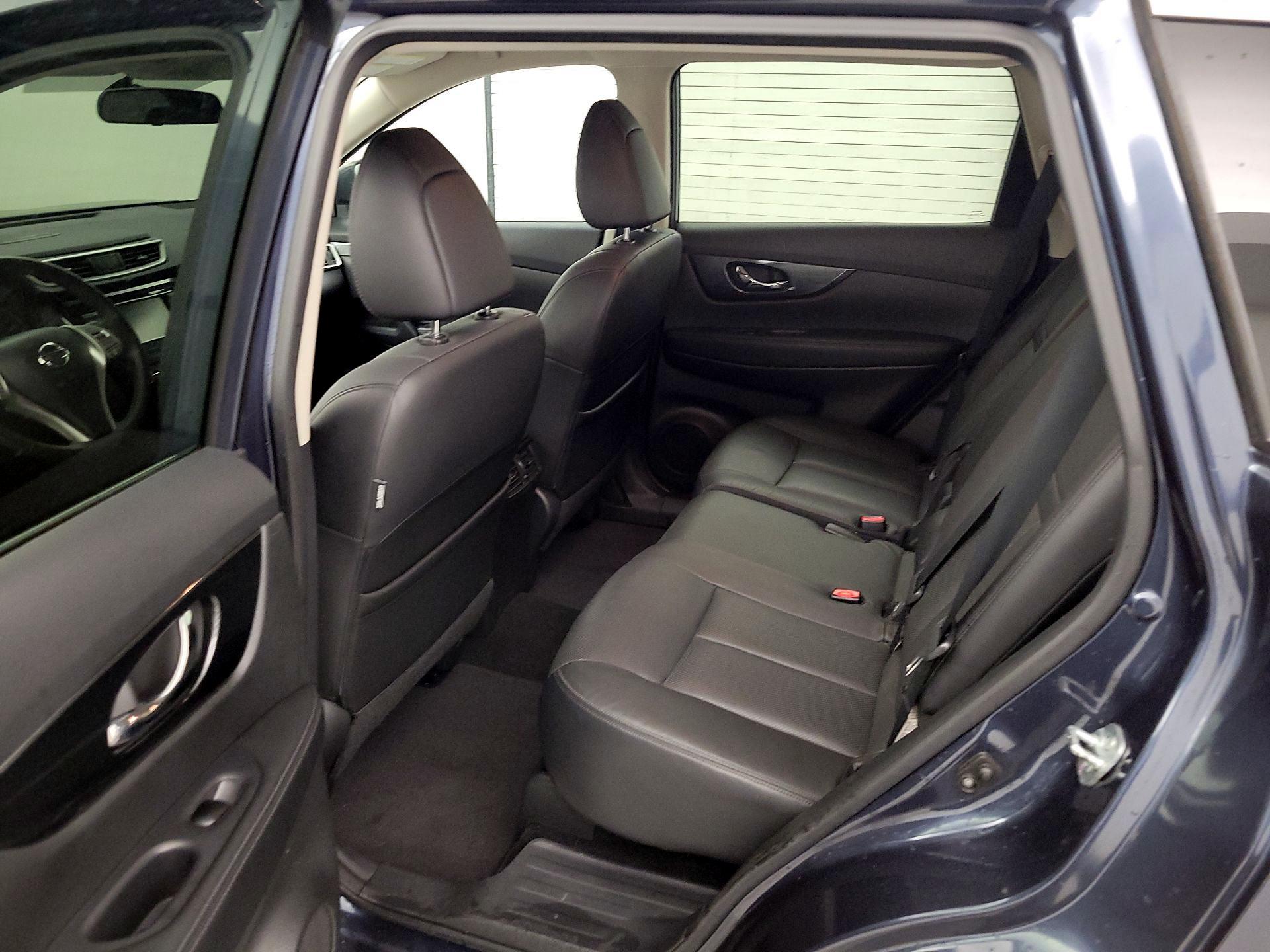 Thumbnail: 2014 Nissan Rogue - 19