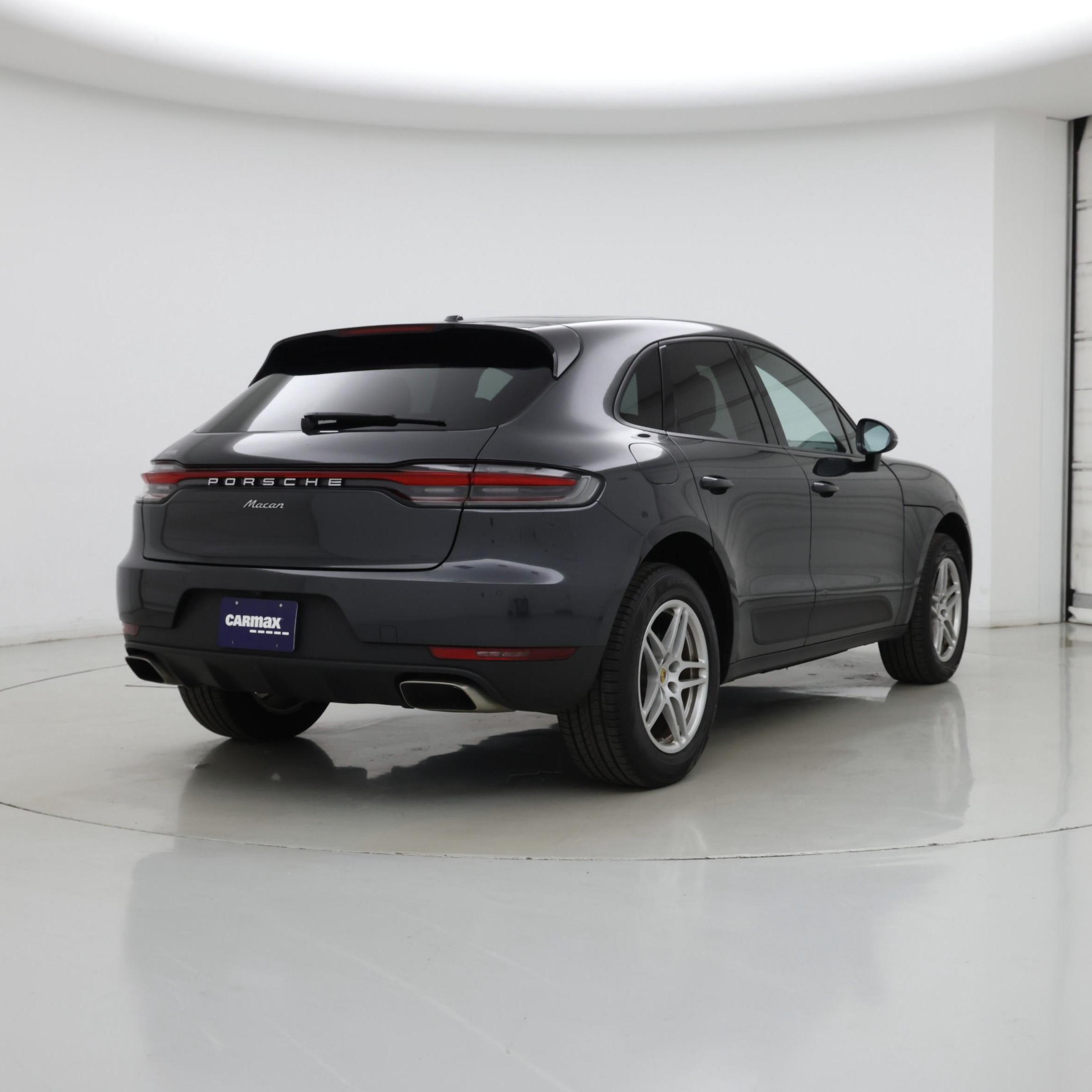 Thumbnail: 2021 Porsche Macan - 8