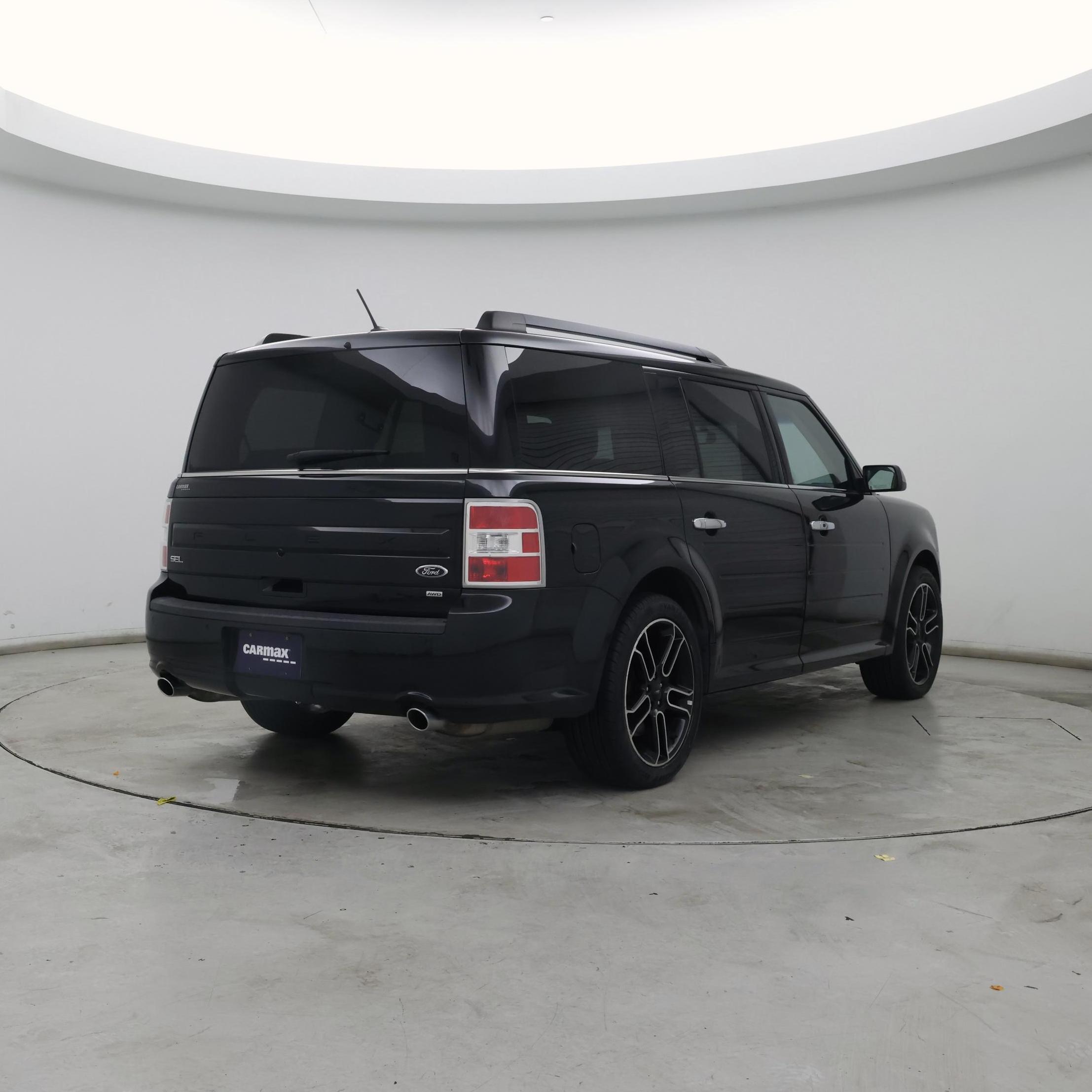 Thumbnail: 2015 Ford Flex - 8