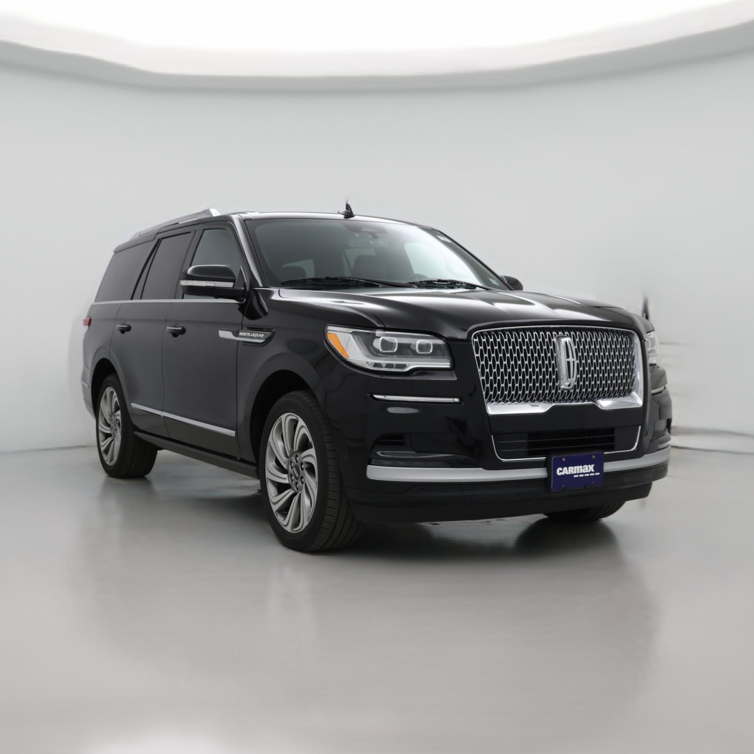 Thumbnail: 2022 Lincoln Navigator - 1